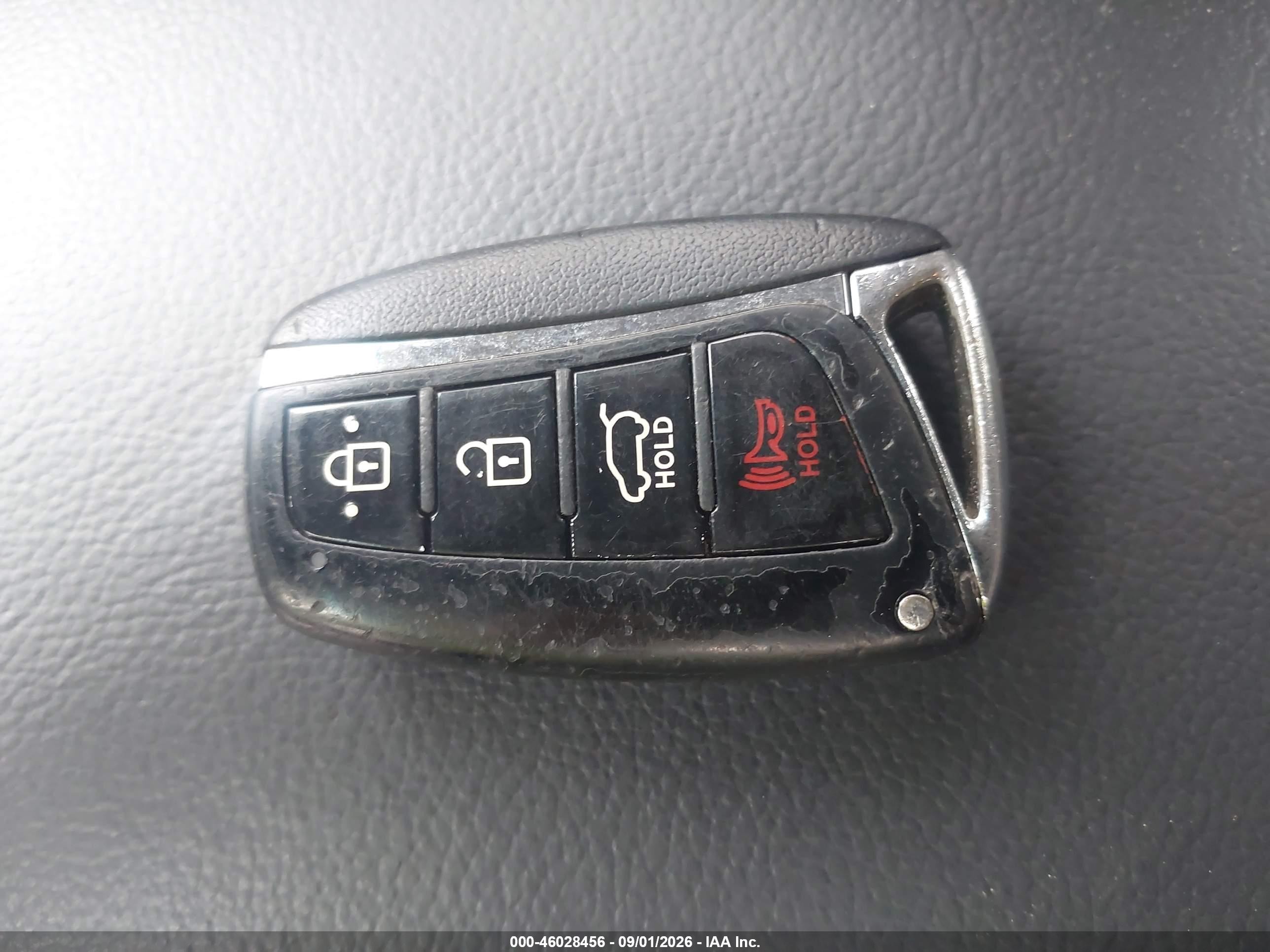 2014 Hyundai Santa Fe Gls Silver vin: KM8SN4HF0EU082365