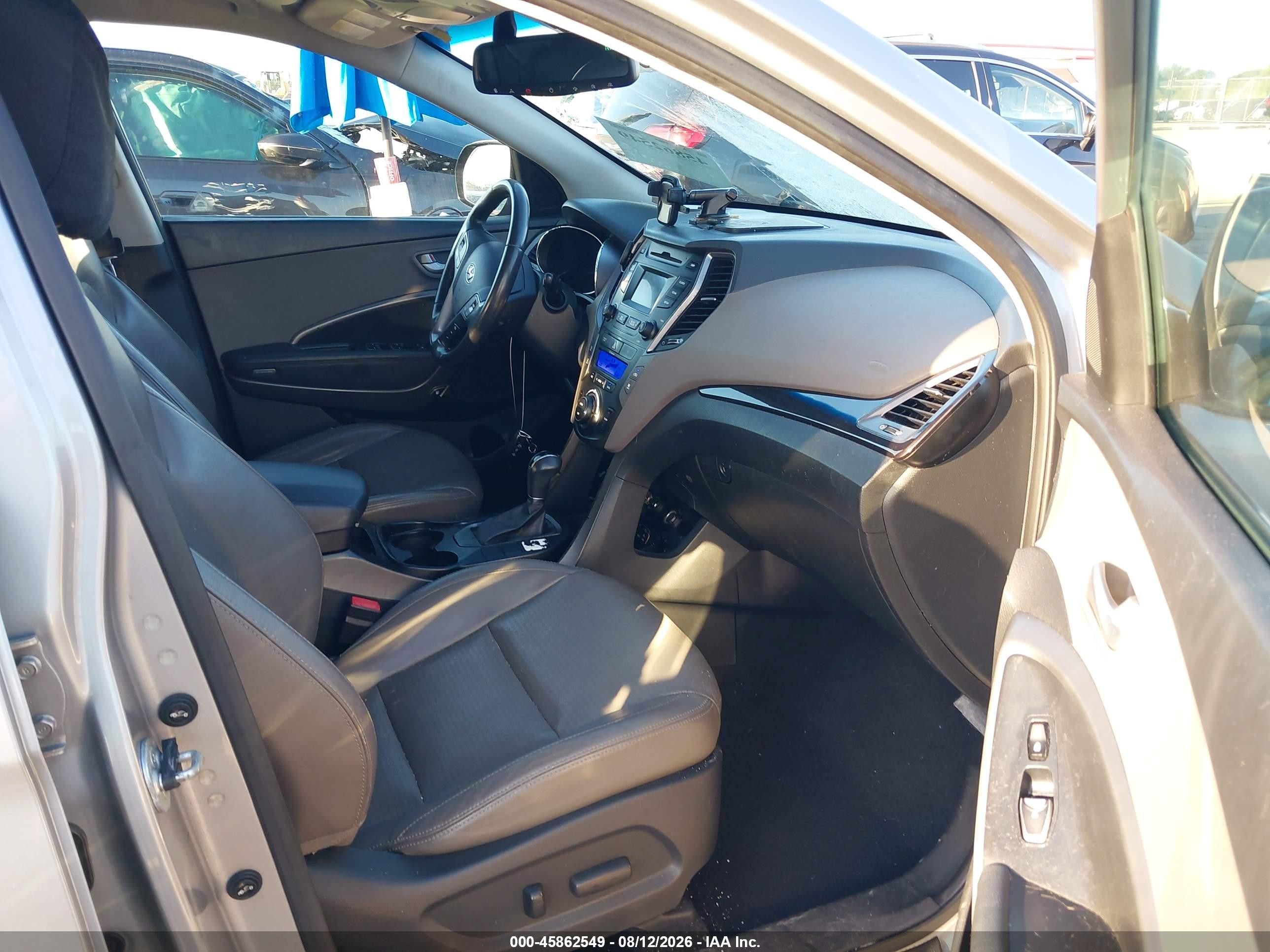 2014 Hyundai Santa Fe Limited Silver vin: KM8SN4HF1EU049164