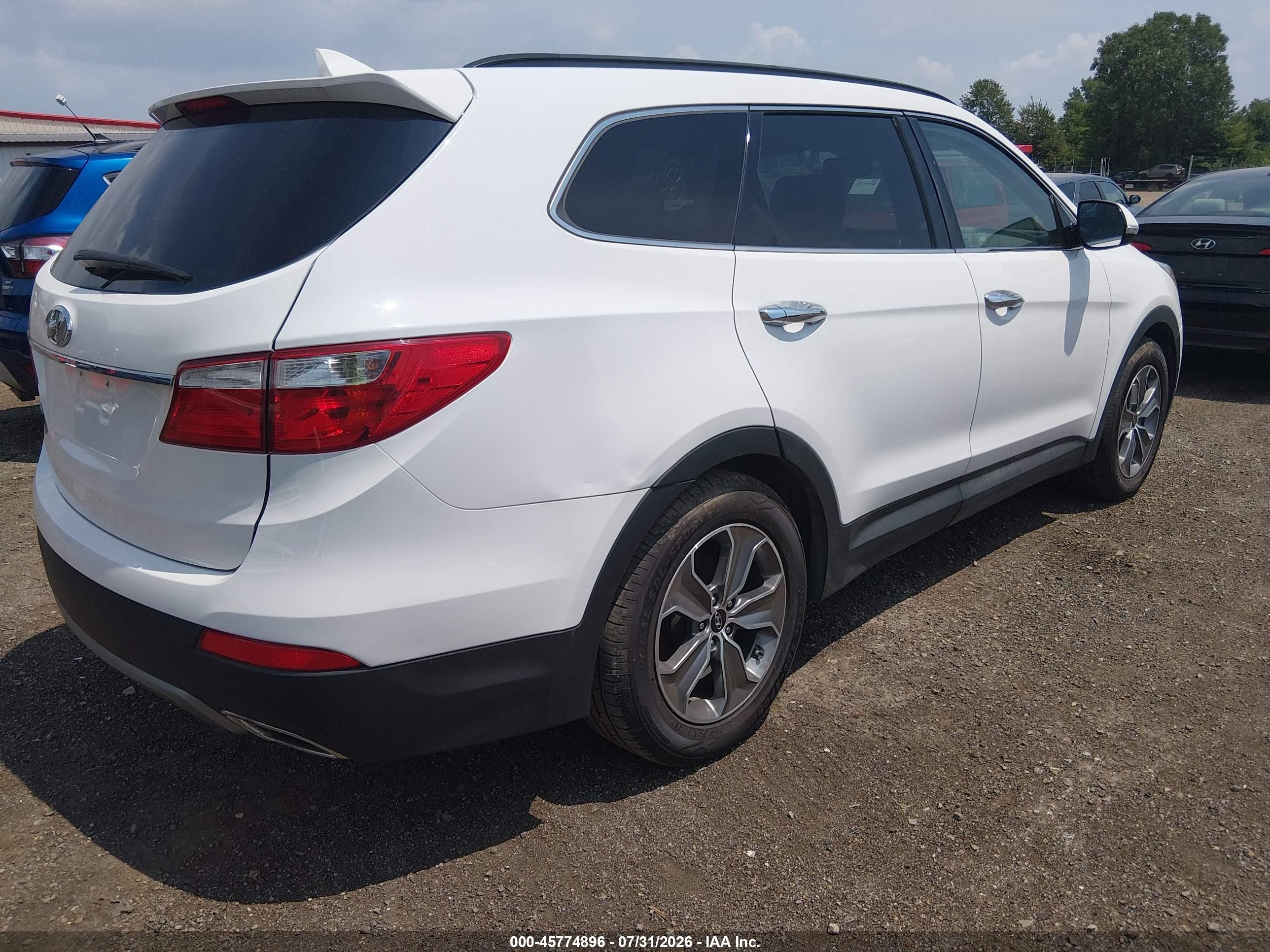 2013 Hyundai Santa Fe Gls White vin: KM8SN4HF3DU026032