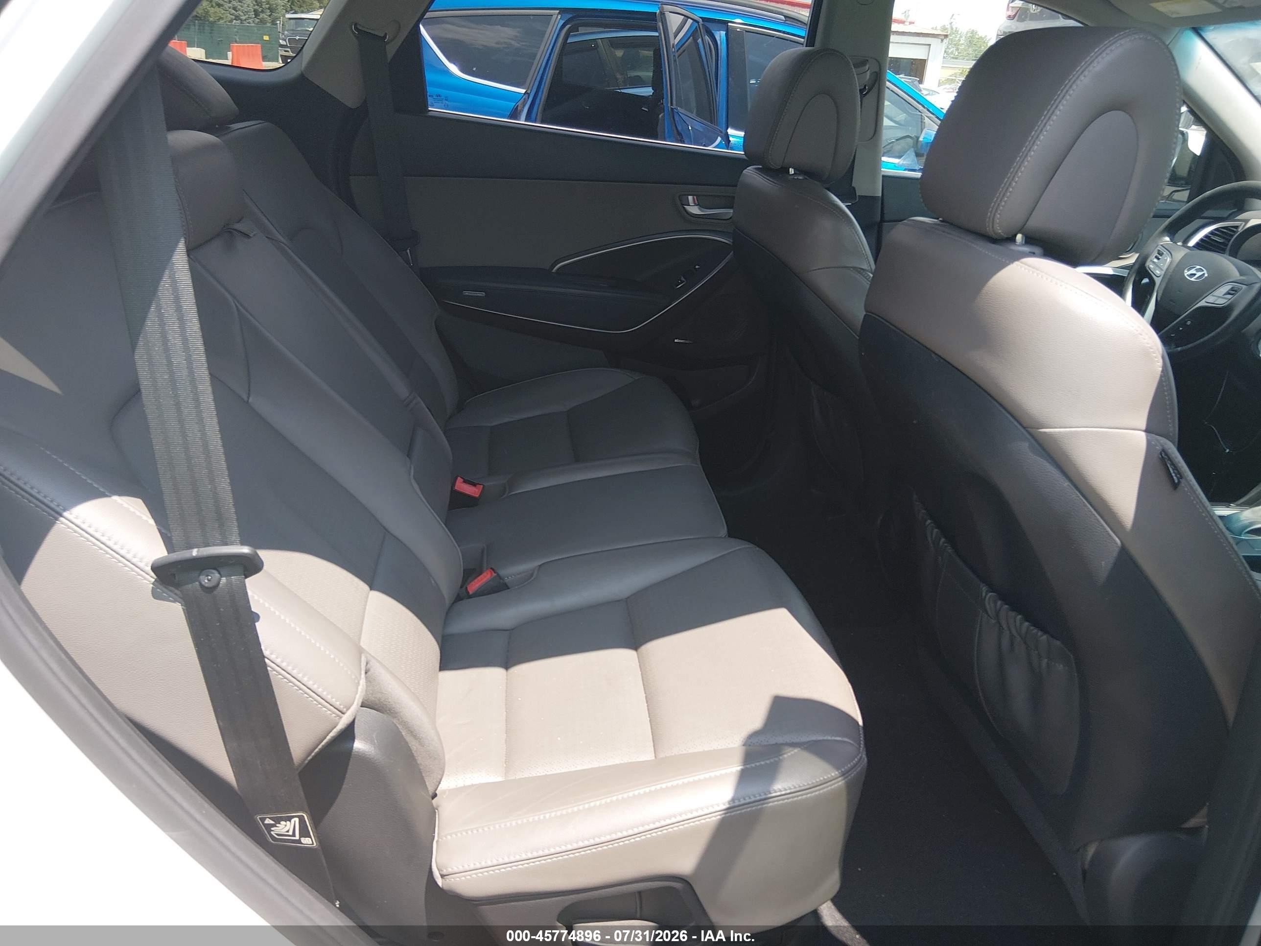 2013 Hyundai Santa Fe Gls White vin: KM8SN4HF3DU026032