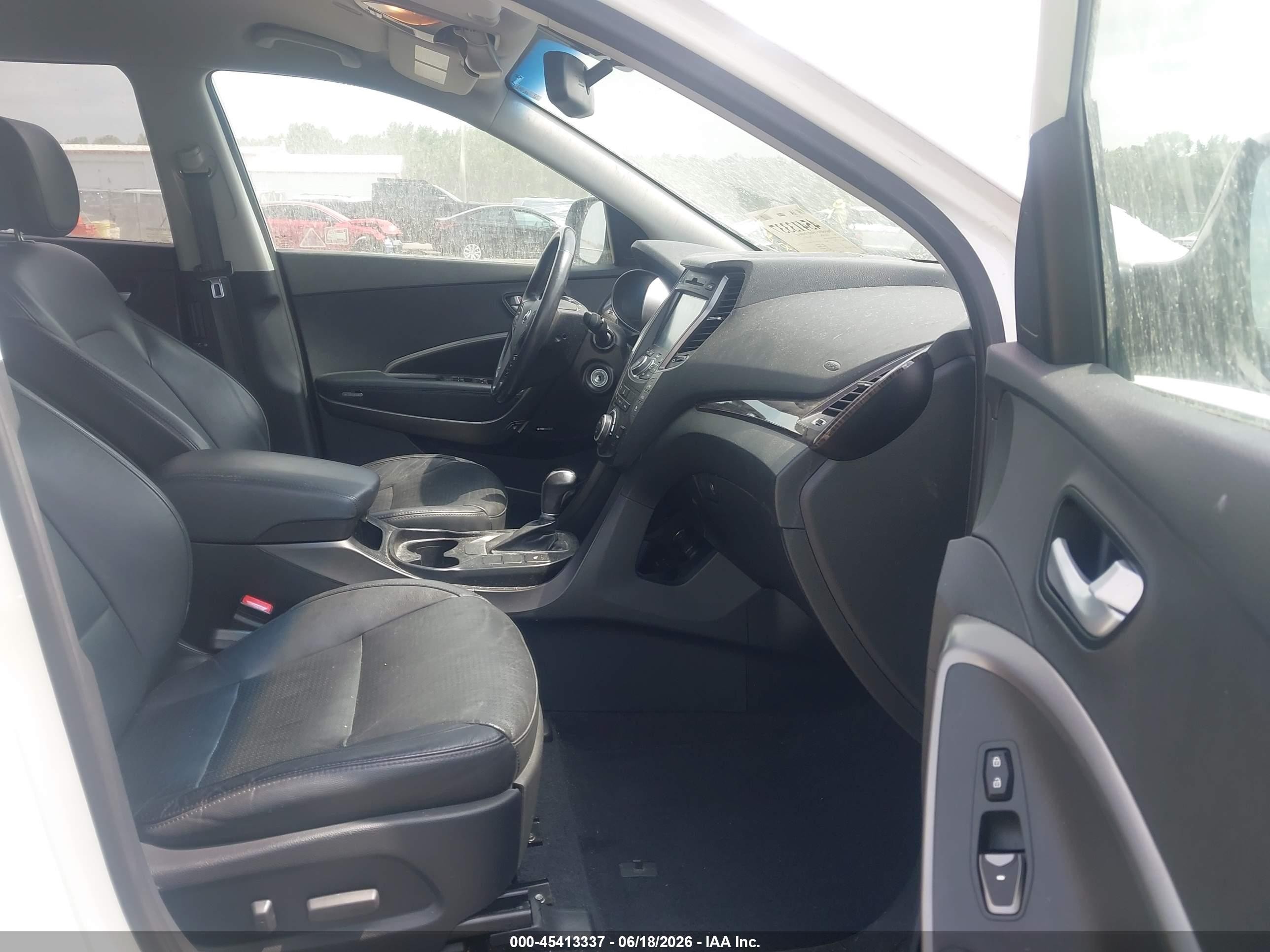 2013 Hyundai Santa Fe Gls White vin: KM8SN4HF3DU027696