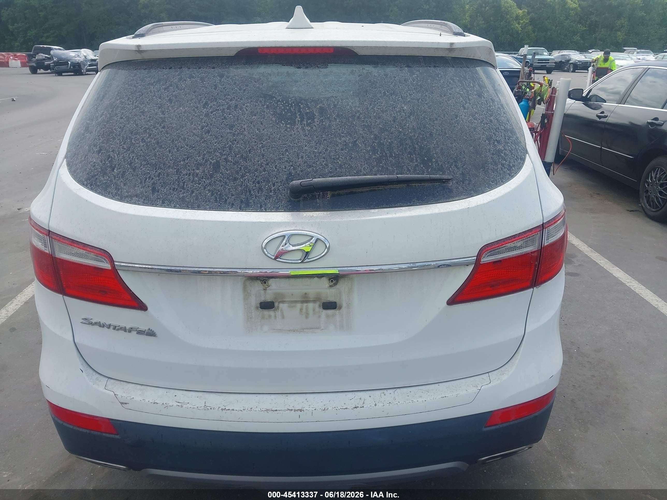 2013 Hyundai Santa Fe Gls White vin: KM8SN4HF3DU027696