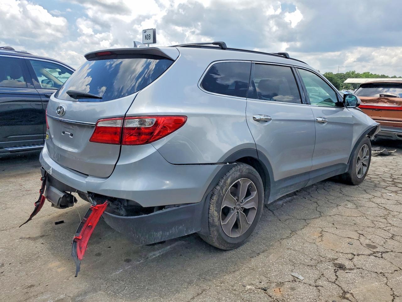 2014 Hyundai Santa Fe Gls Silver vin: KM8SN4HF3EU056200