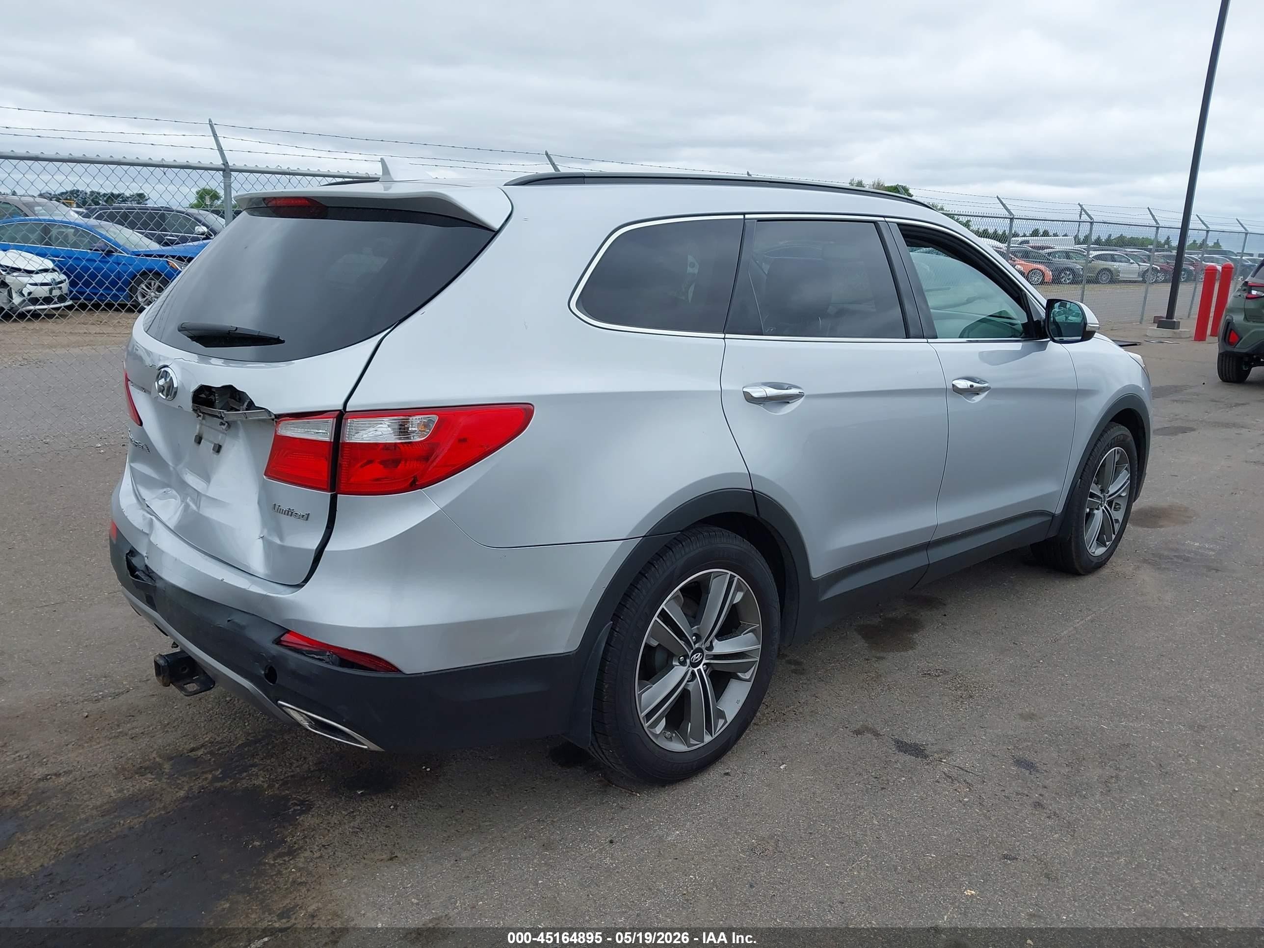 2014 Hyundai Santa Fe Limited Серебряный vin: KM8SN4HF3EU076267