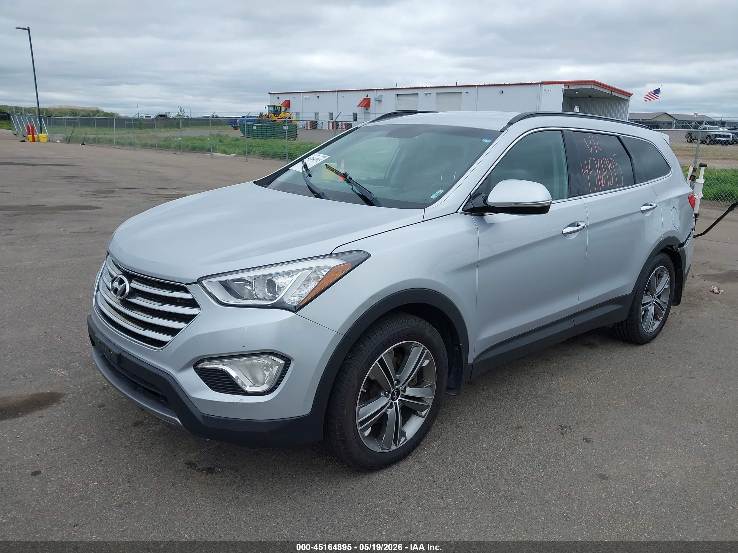 2014 Hyundai Santa Fe Limited Серебряный vin: KM8SN4HF3EU076267