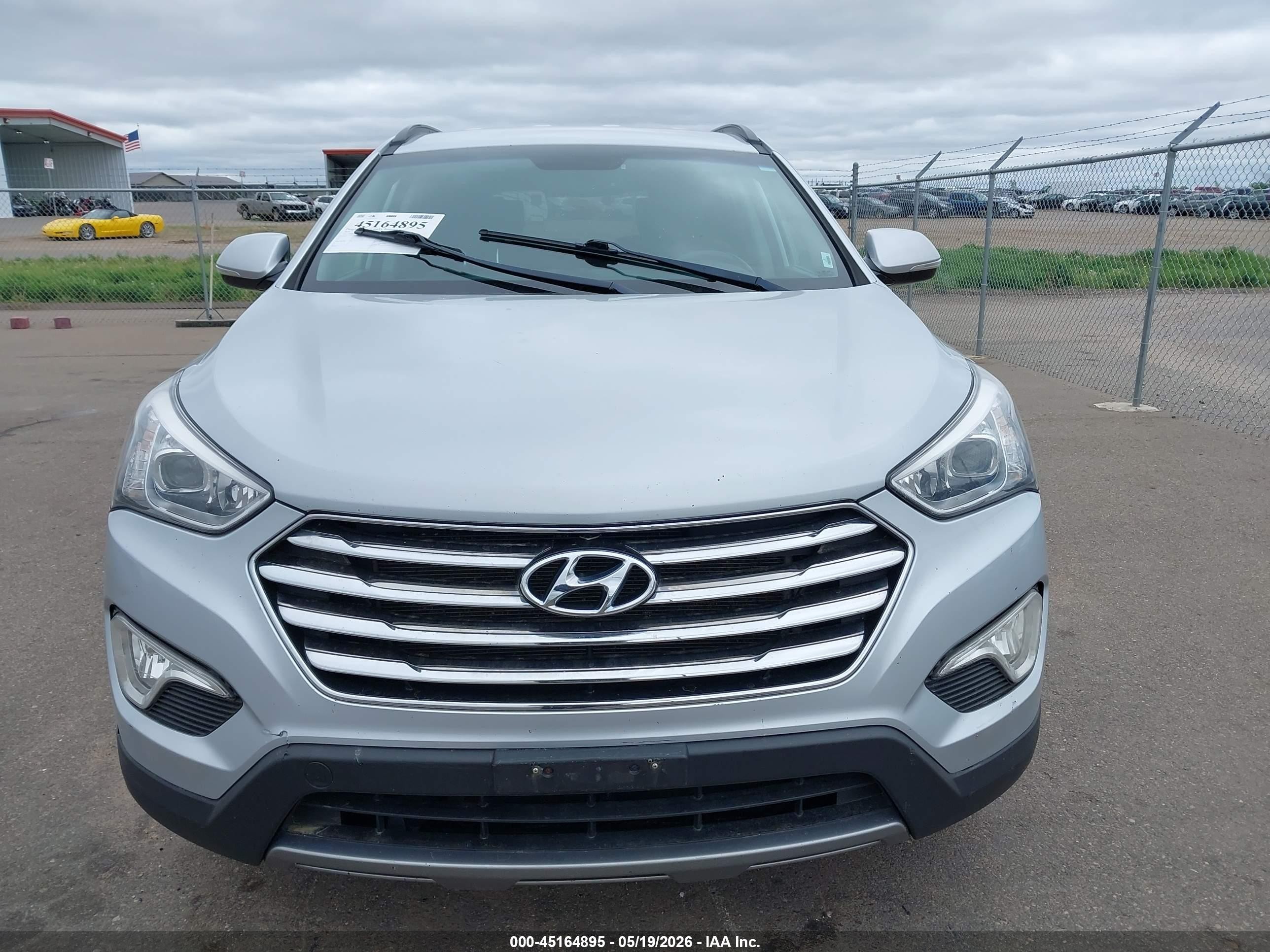 2014 Hyundai Santa Fe Limited Серебряный vin: KM8SN4HF3EU076267