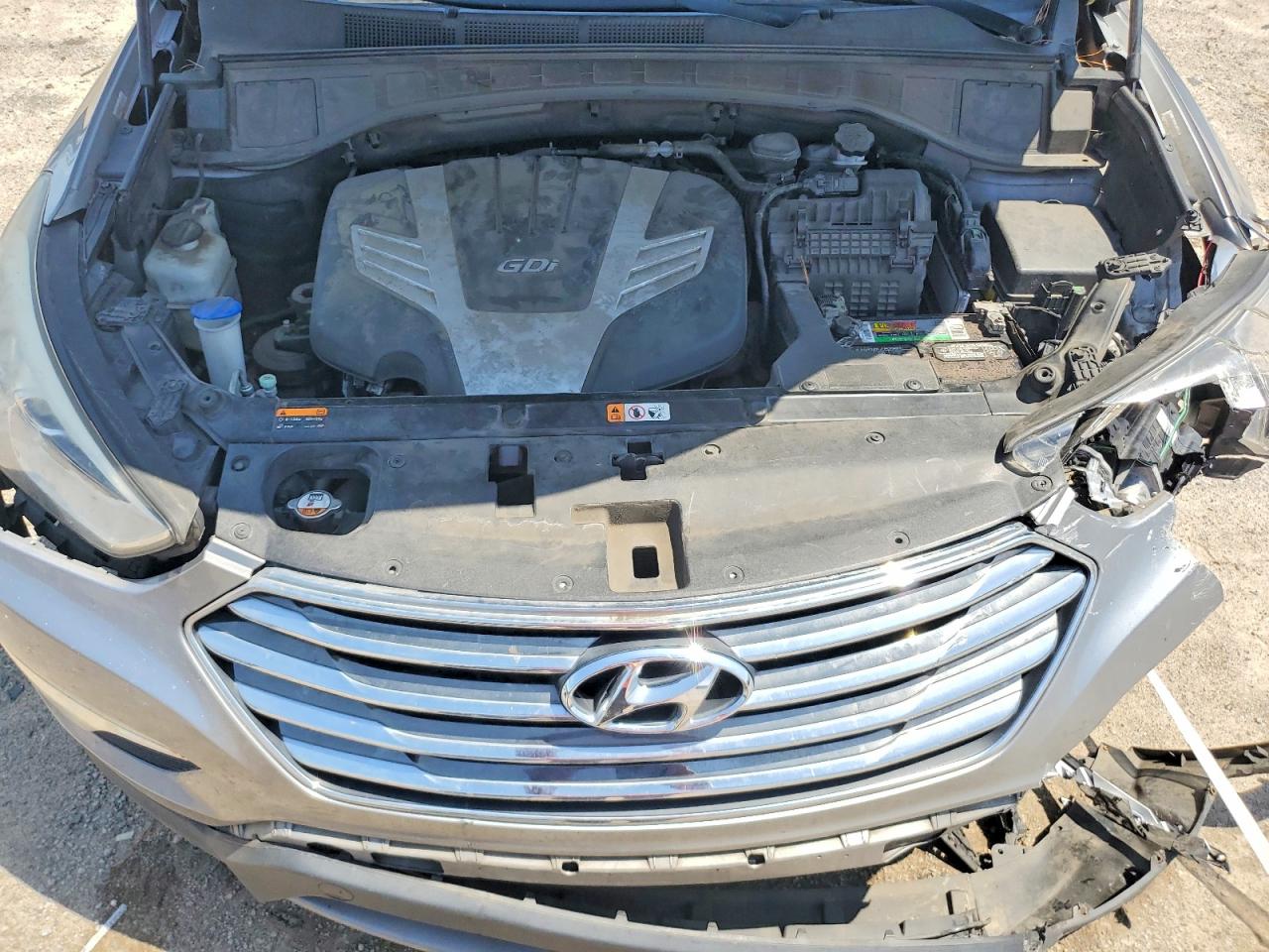 2013 Hyundai Santa Fe Gls Silver vin: KM8SN4HF5DU019227