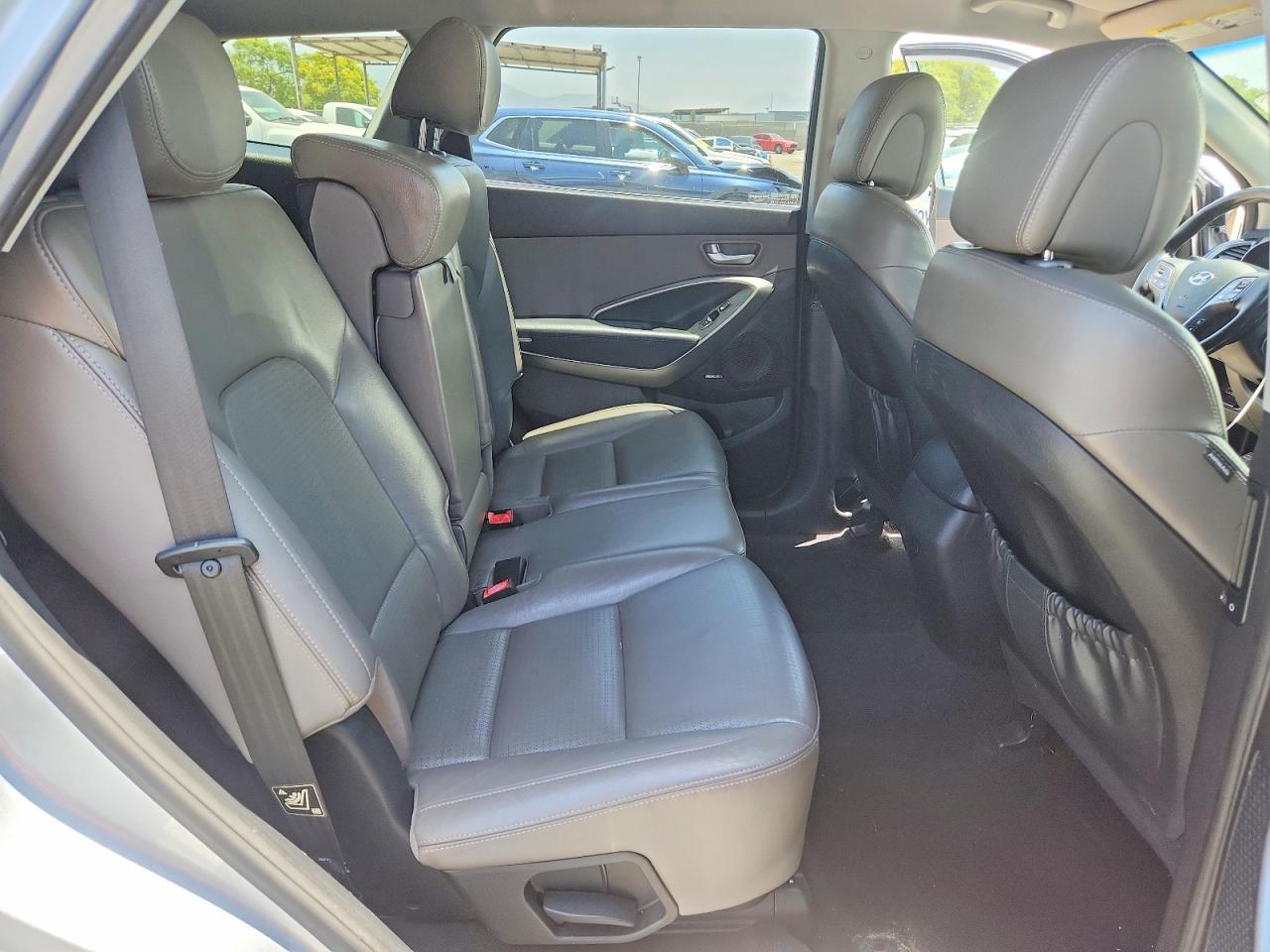 2013 Hyundai Santa Fe Gls Silver vin: KM8SN4HF5DU019776