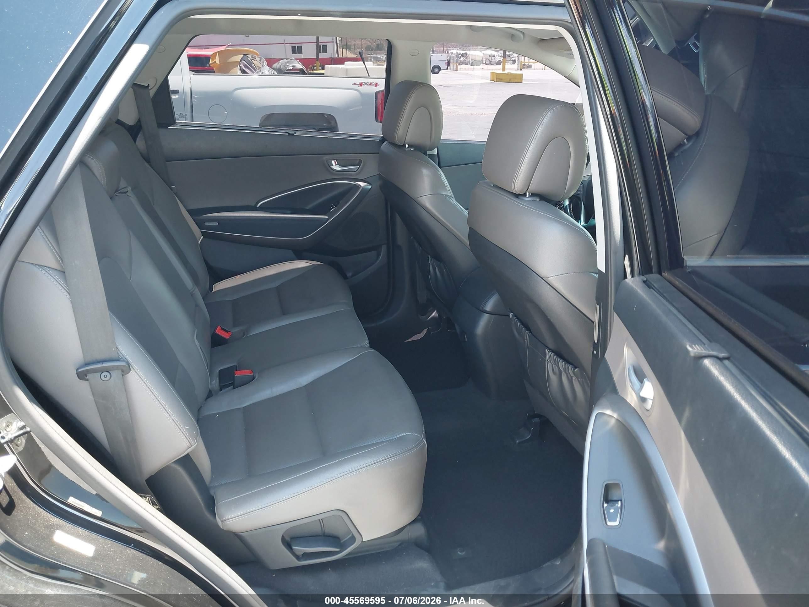 2015 Hyundai Santa Fe Gls Black vin: KM8SN4HF5FU102918
