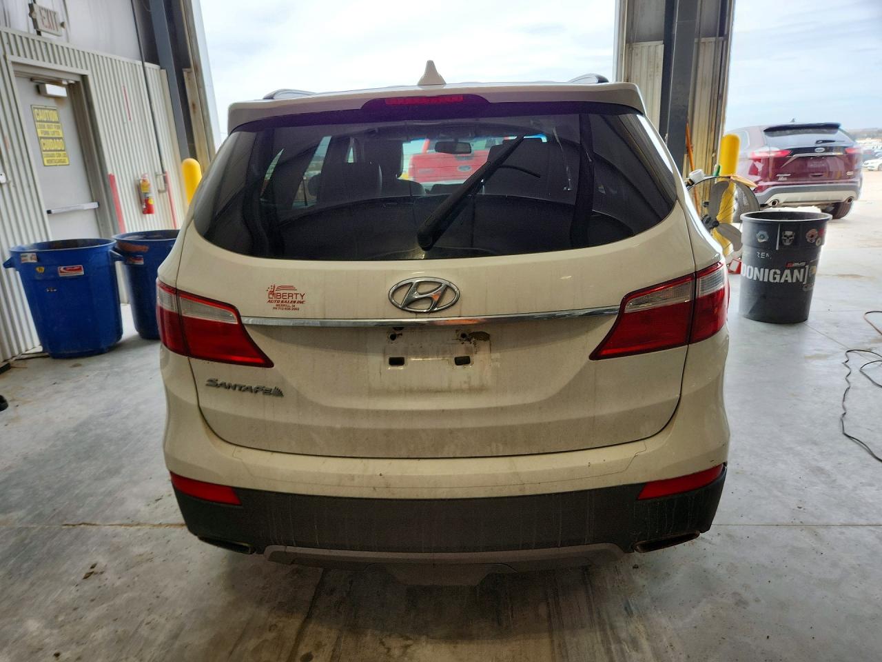 2013 Hyundai Santa Fe Gls White vin: KM8SN4HF6DU025635