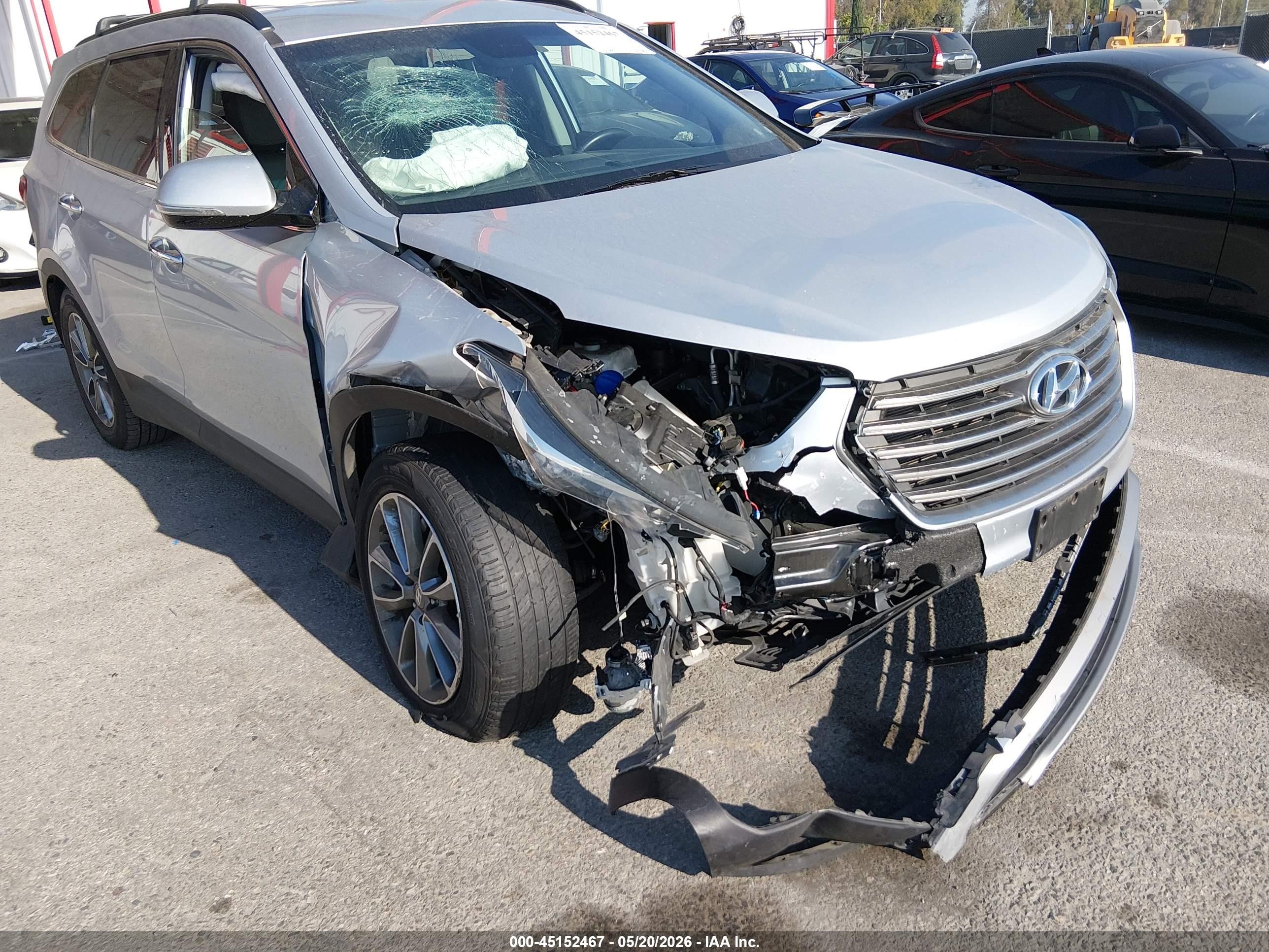 2019 Hyundai Santa Fe Xl Se Silver vin: KM8SN4HF6KU308453