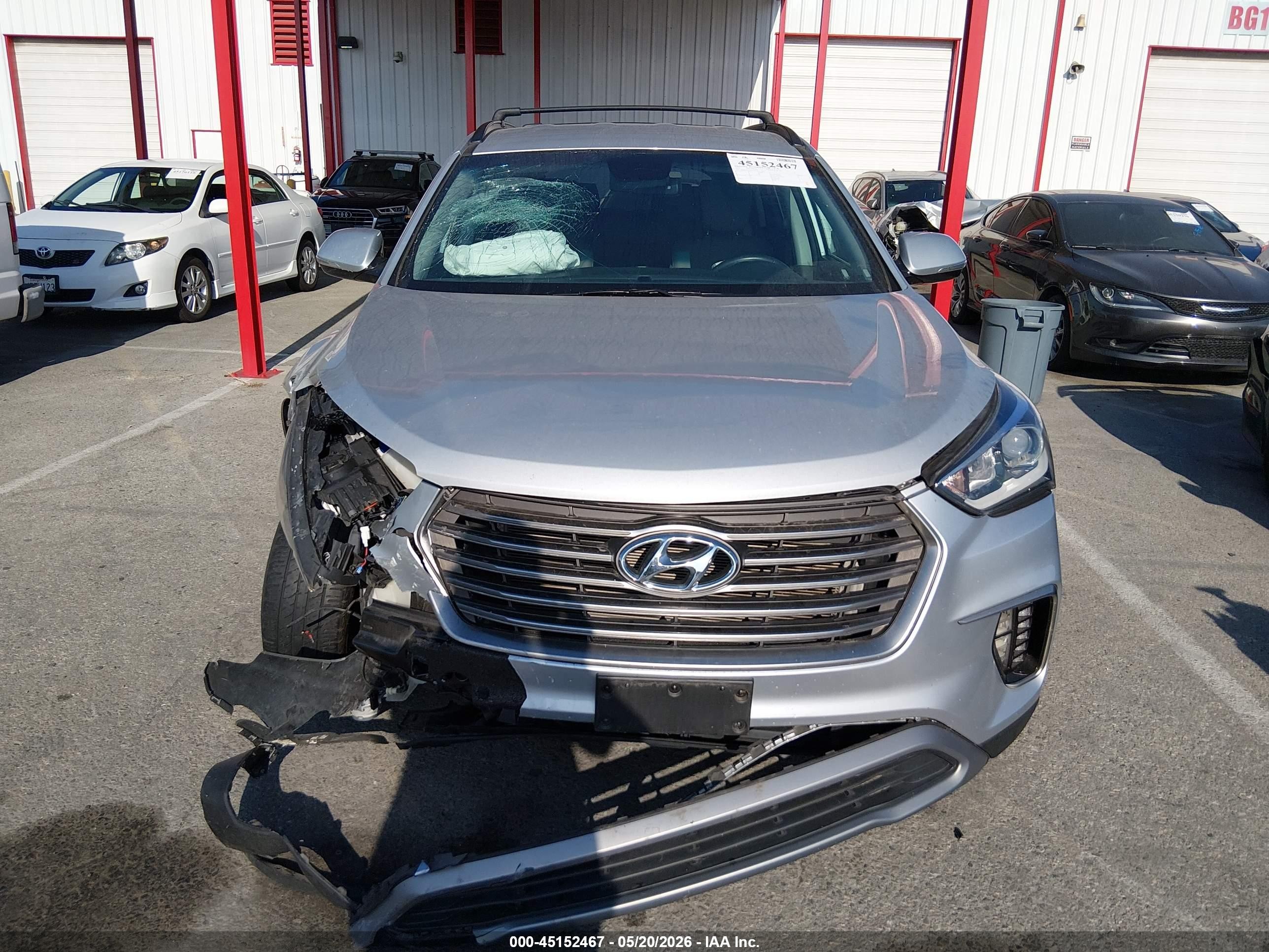 2019 Hyundai Santa Fe Xl Se Silver vin: KM8SN4HF6KU308453