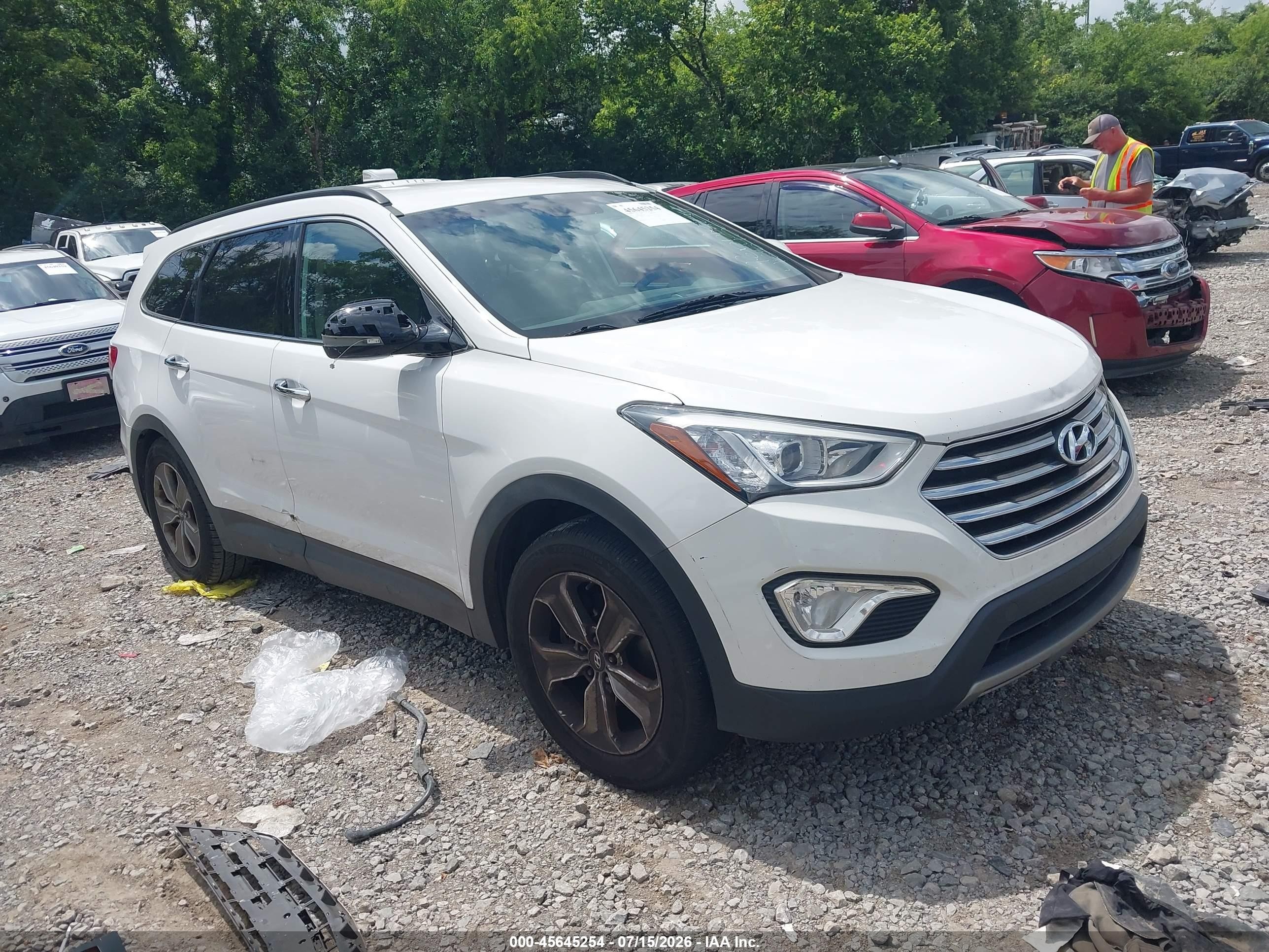 2013 Hyundai Santa Fe Gls White vin: KM8SN4HF7DU003479
