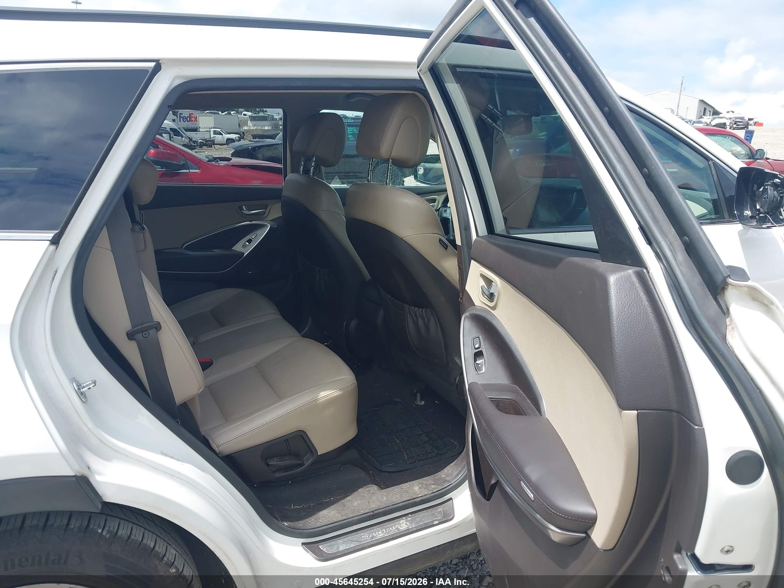 2013 Hyundai Santa Fe Gls White vin: KM8SN4HF7DU003479