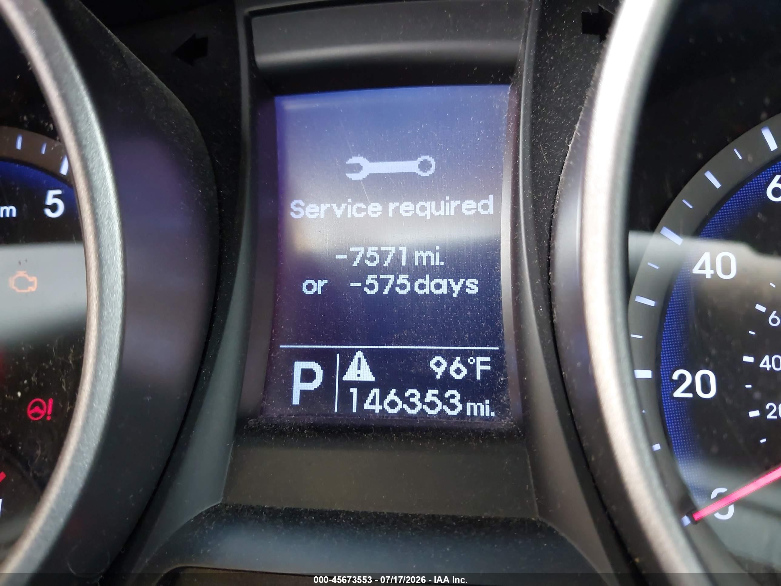 2013 Hyundai Santa Fe Gls Серебряный vin: KM8SN4HF9DU029114