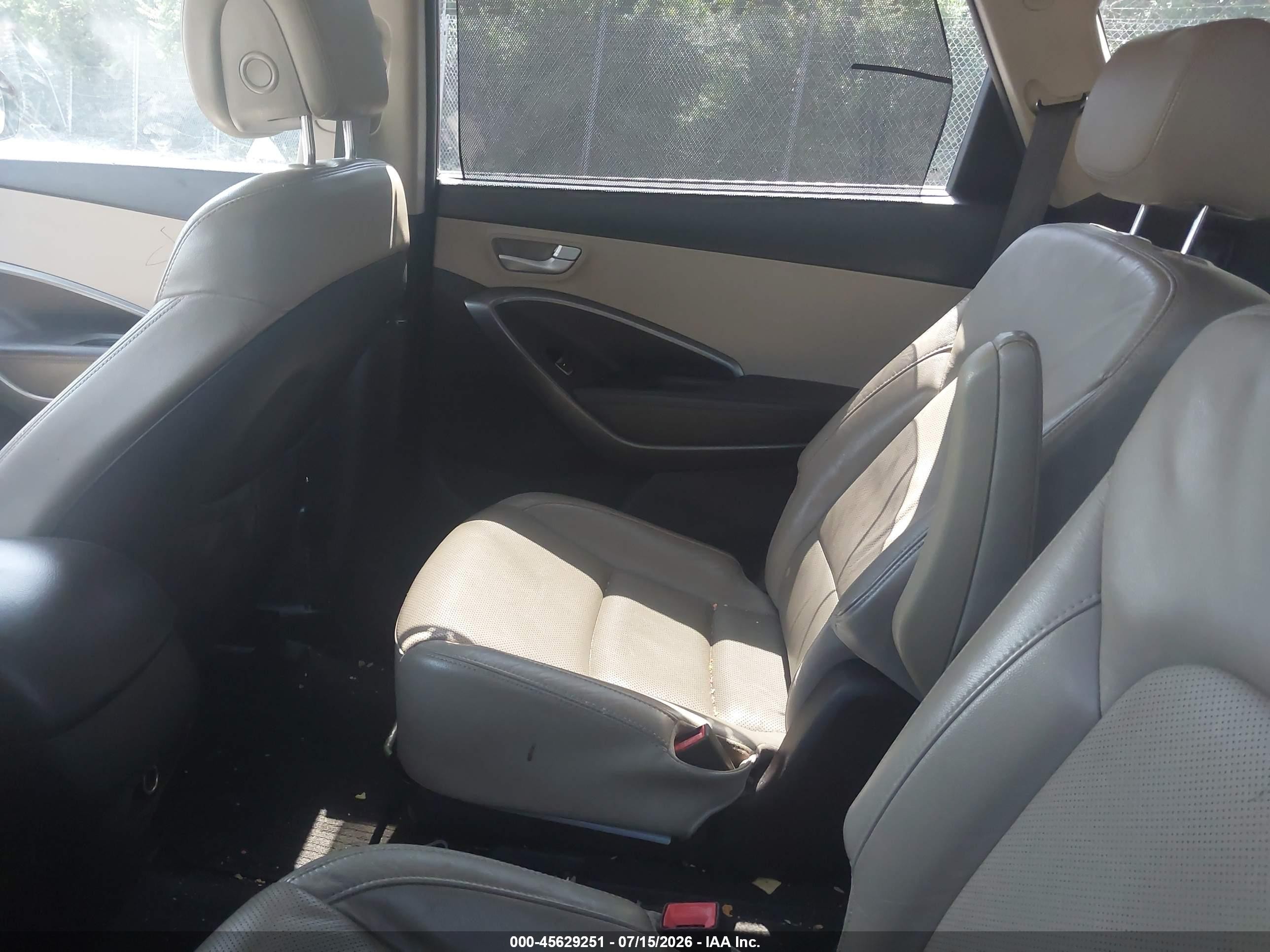 2015 Hyundai Santa Fe Limited Red vin: KM8SN4HF9FU106793