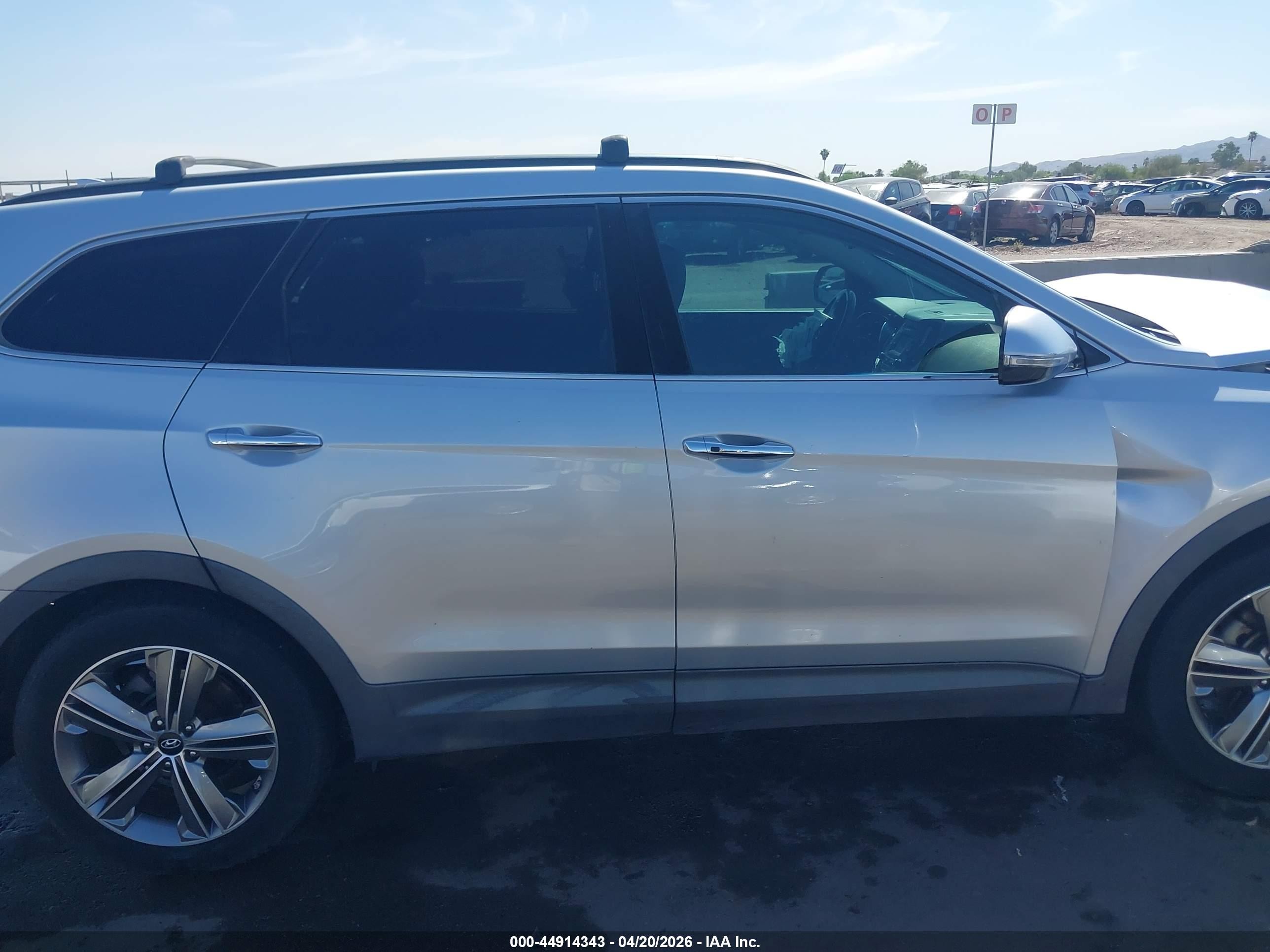 2015 Hyundai Santa Fe Gls Серебряный vin: KM8SN4HFXFU102784