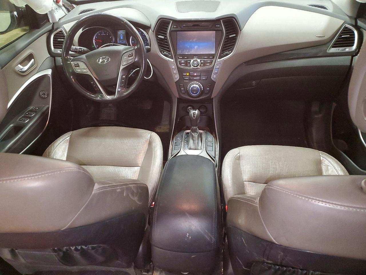 2013 Hyundai Santa Fe Gls White vin: KM8SNDHF0DU012038