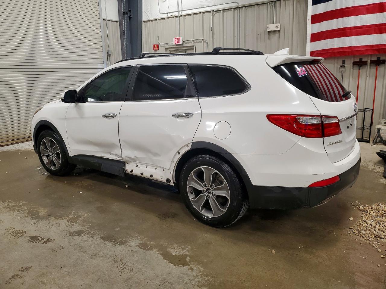 2013 Hyundai Santa Fe Gls White vin: KM8SNDHF0DU012038