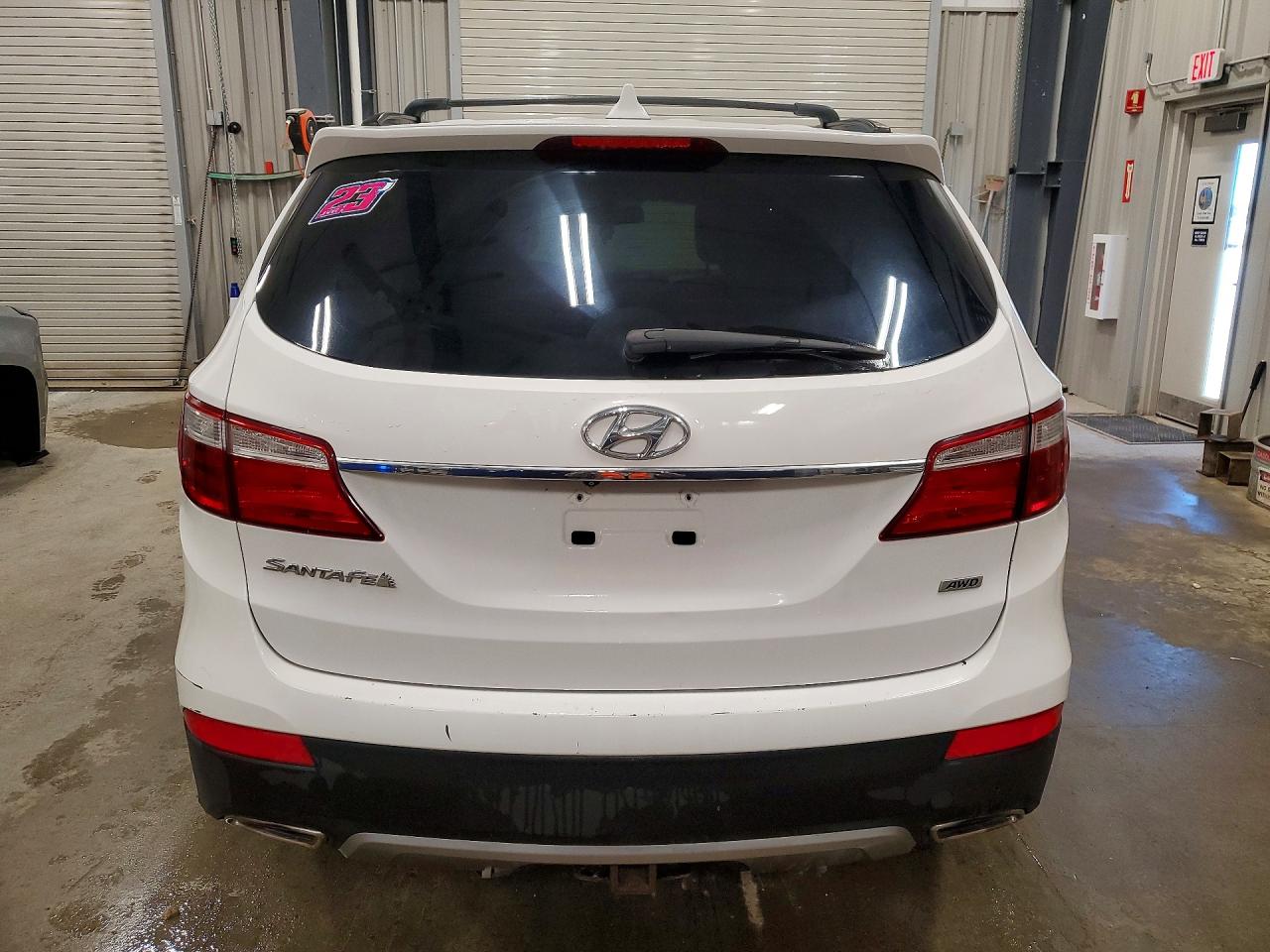 2013 Hyundai Santa Fe Gls White vin: KM8SNDHF0DU012038