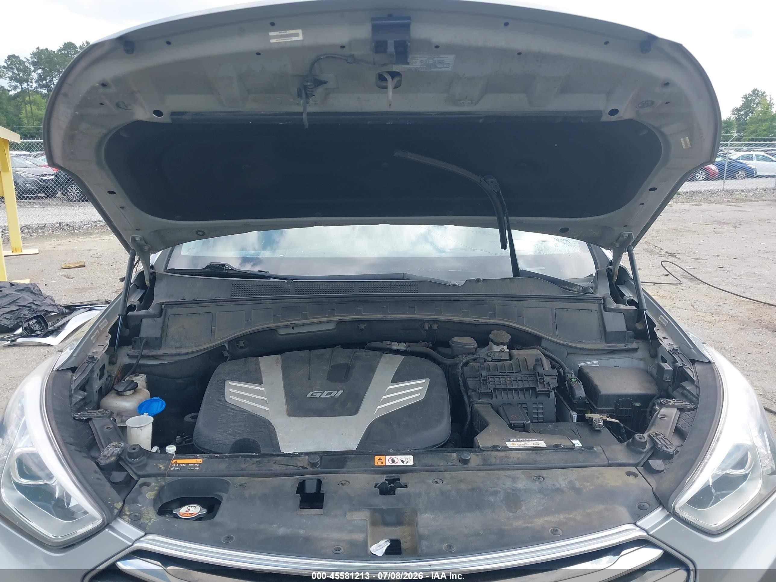 2013 Hyundai Santa Fe Gls Silver vin: KM8SNDHF0DU012928