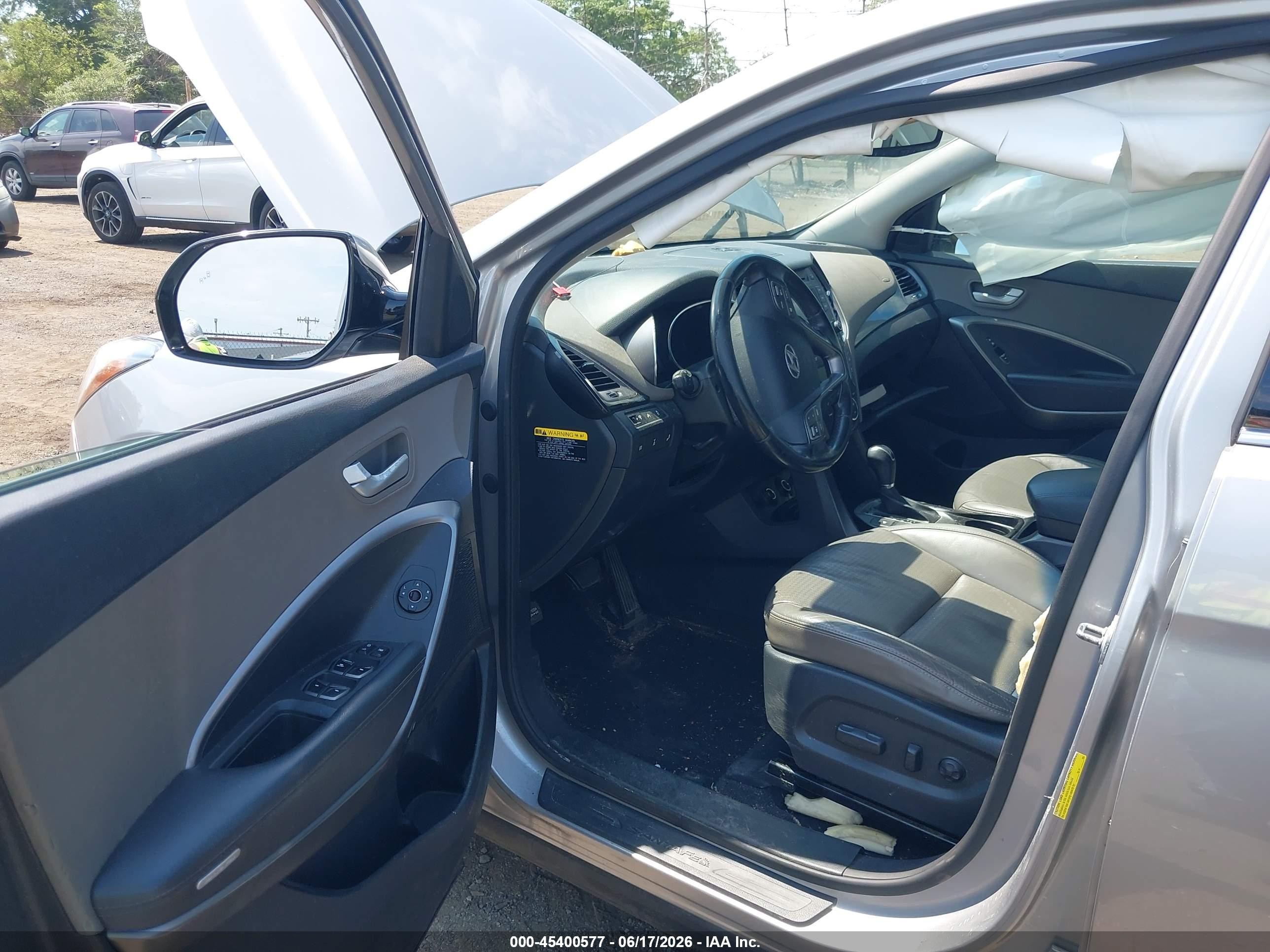 2014 Hyundai Santa Fe Gls Silver vin: KM8SNDHF0EU070894