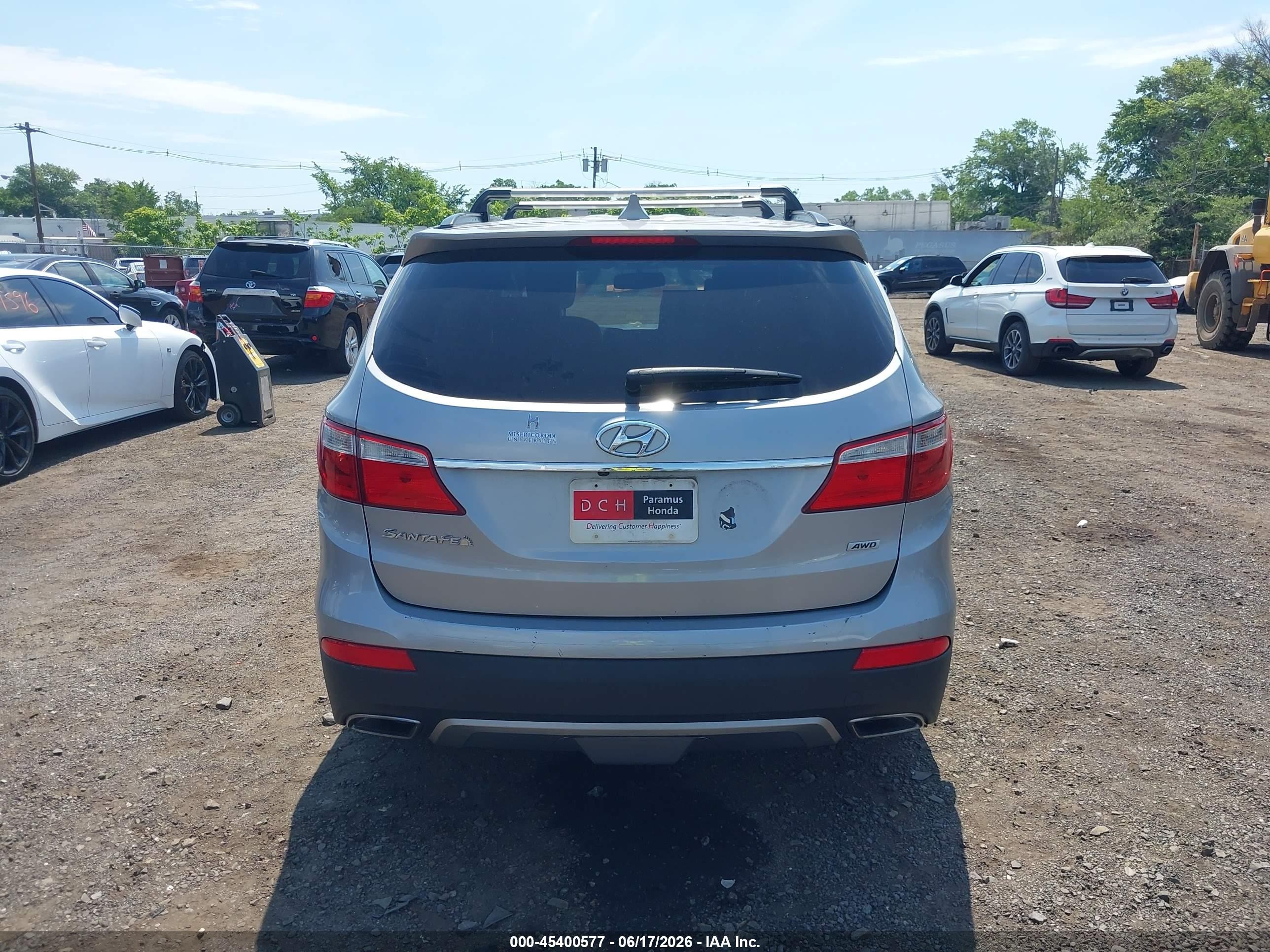 2014 Hyundai Santa Fe Gls Silver vin: KM8SNDHF0EU070894