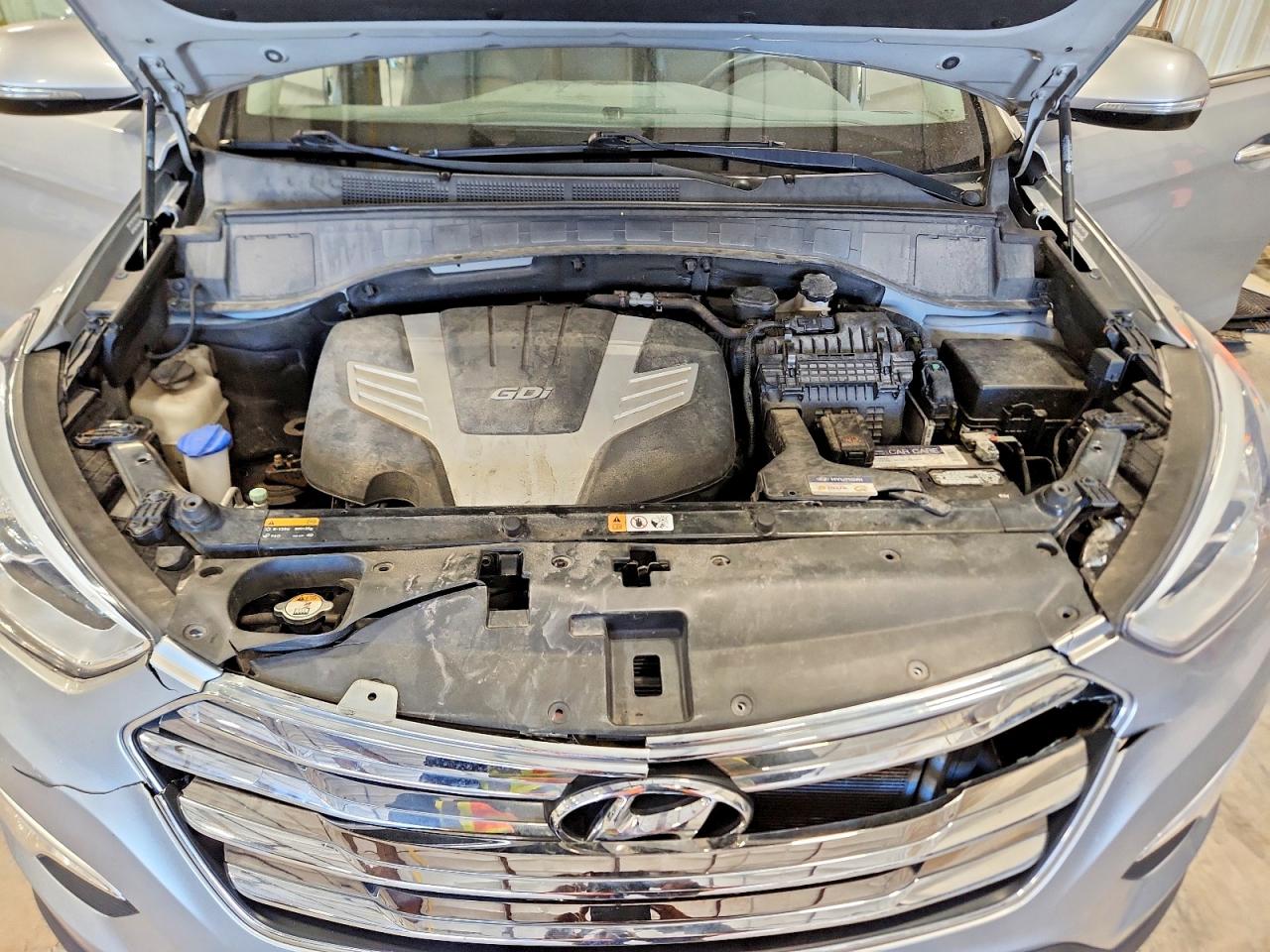 2014 Hyundai Santa Fe Gls Silver vin: KM8SNDHF2EU075479