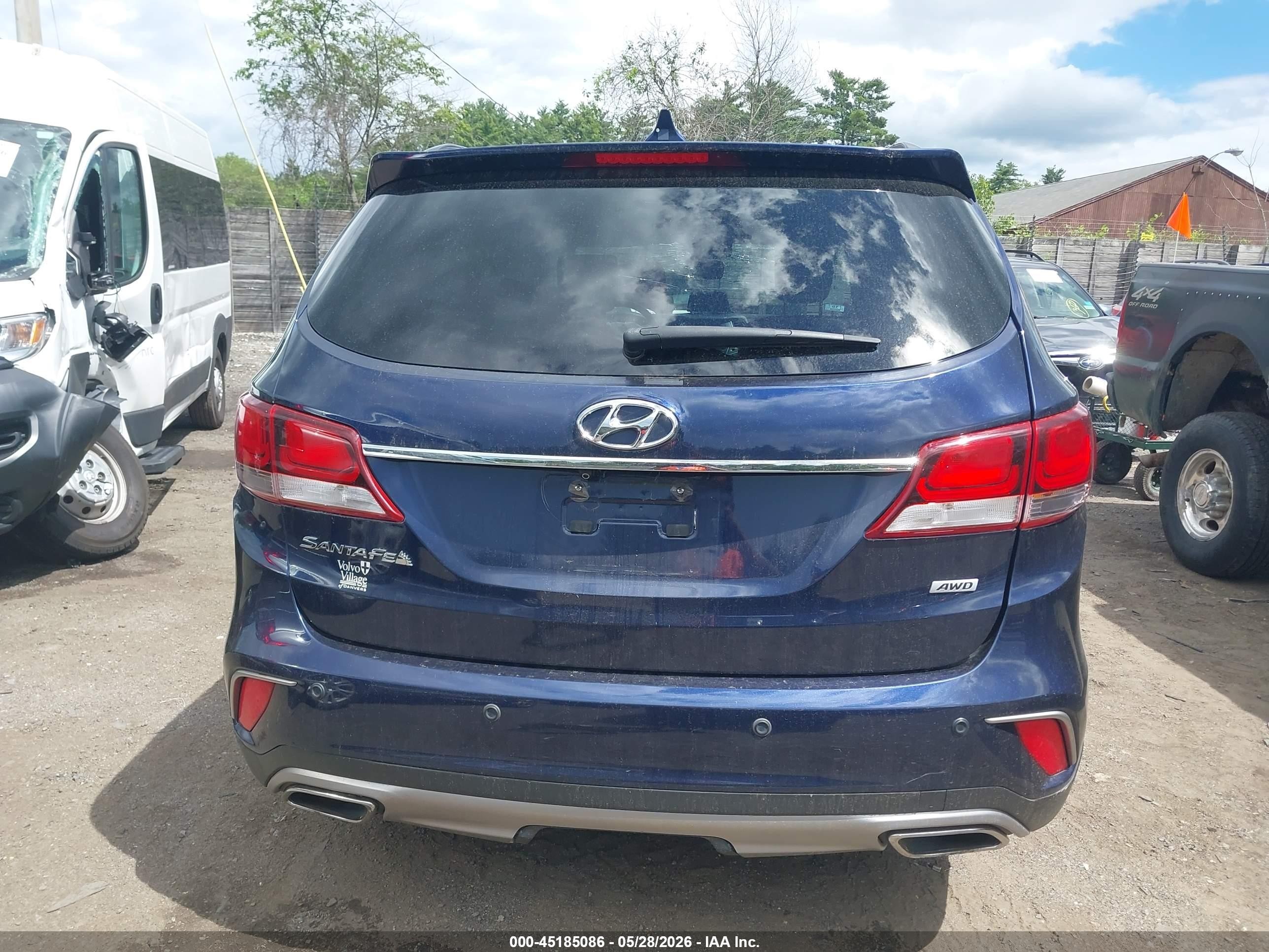 2017 Hyundai Santa Fe Se Blue vin: KM8SNDHF3HU236815