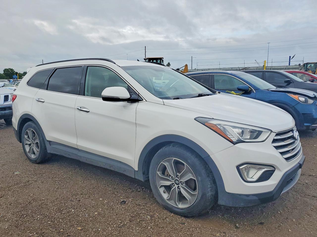 2014 Hyundai Santa Fe Gls Белый vin: KM8SNDHF4EU035551