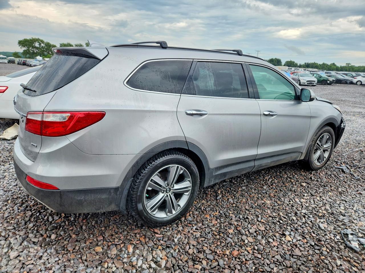 2015 Hyundai Santa Fe Gls Silver vin: KM8SNDHF4FU126546