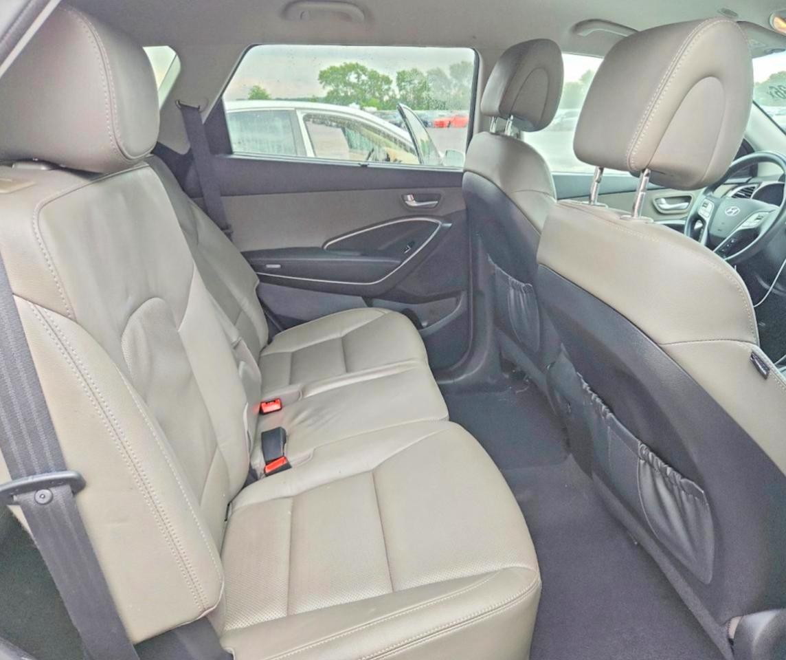 2015 Hyundai Santa Fe Gls Silver vin: KM8SNDHF4FU126546