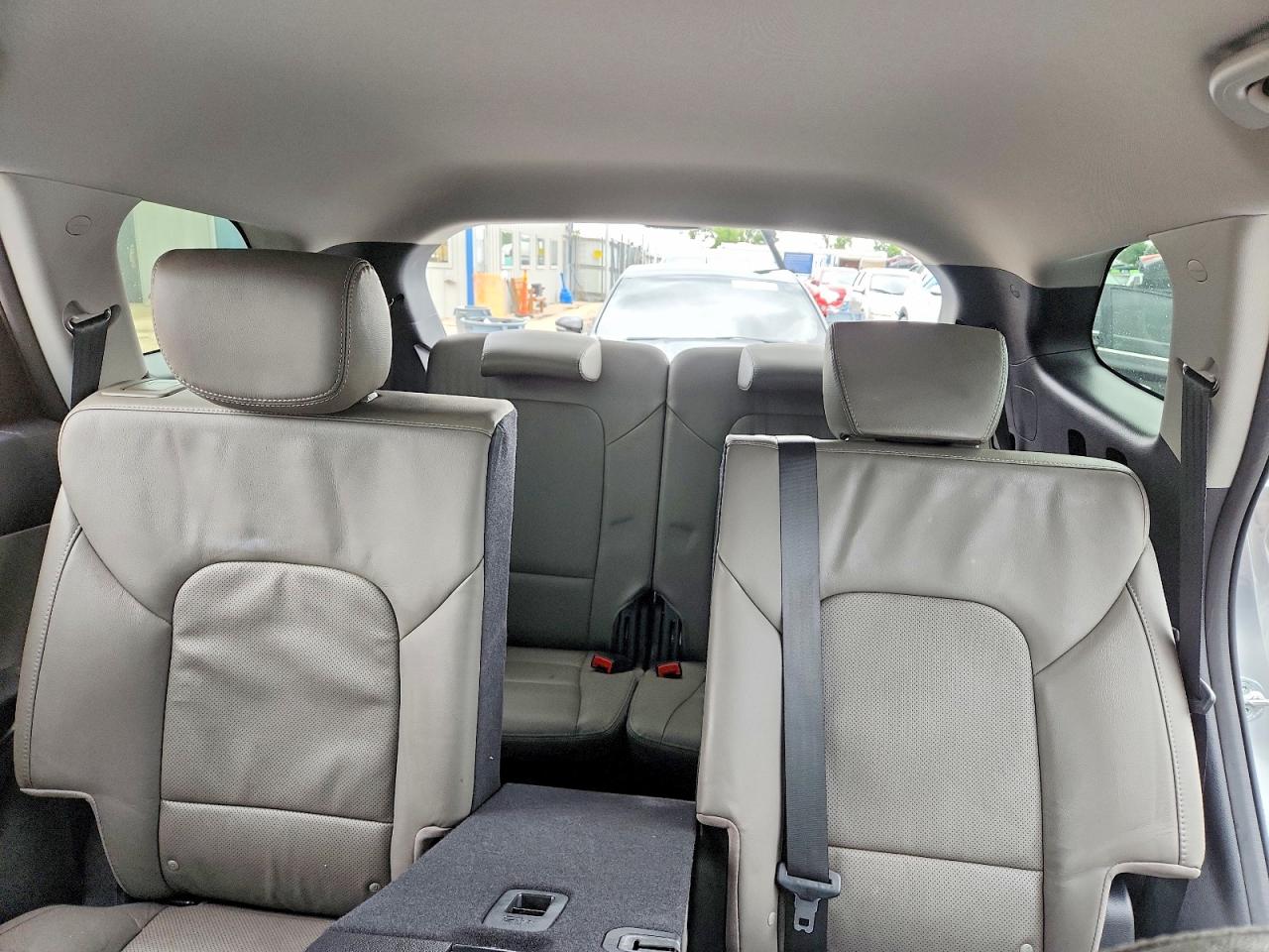 2015 Hyundai Santa Fe Gls Silver vin: KM8SNDHF4FU126546