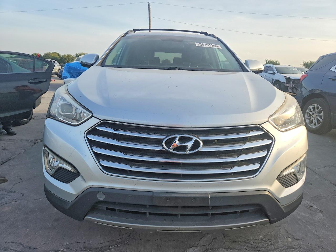 2015 Hyundai Santa Fe Limited Silver vin: KM8SNDHF5FU106113