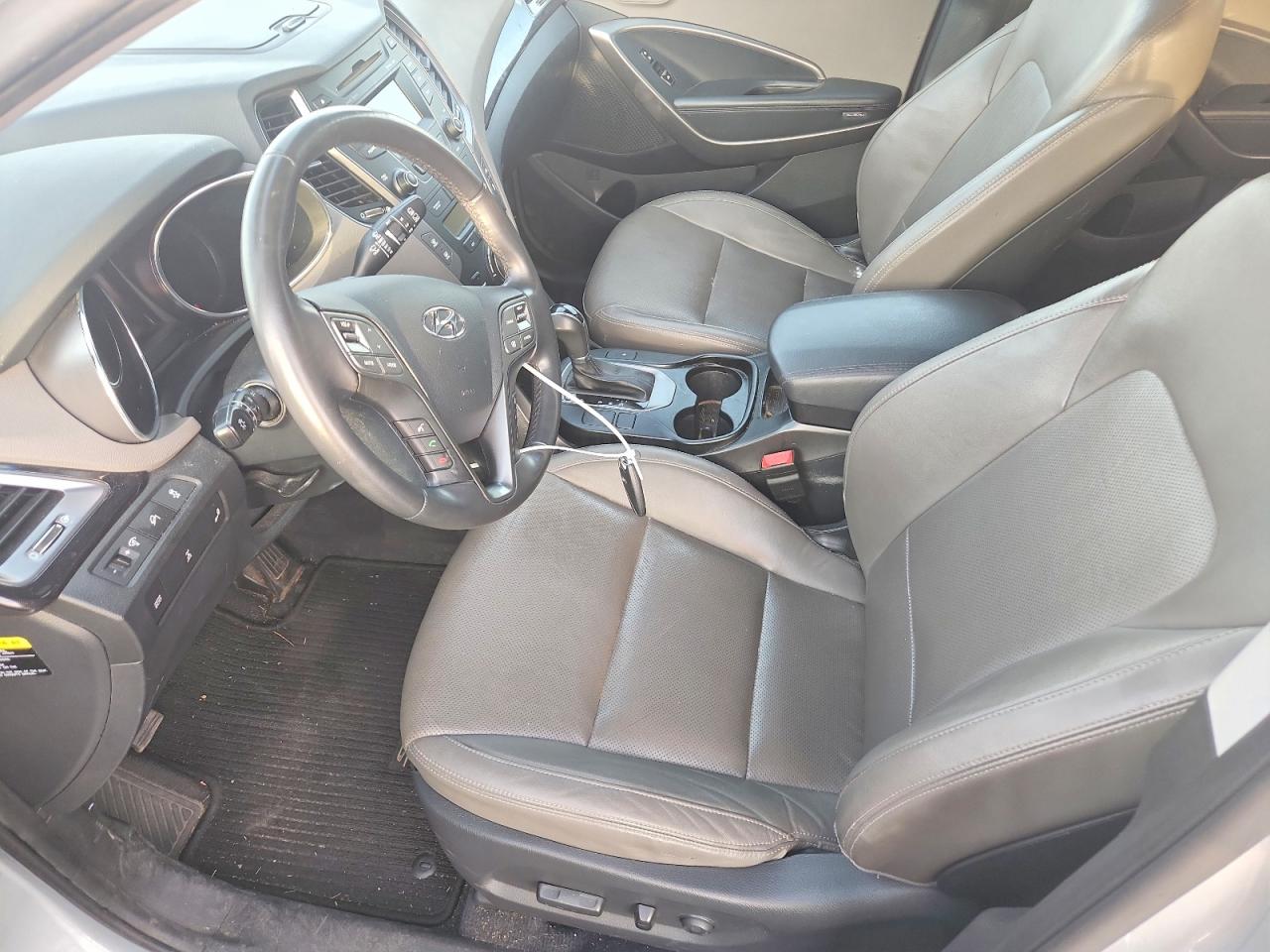 2015 Hyundai Santa Fe Limited Silver vin: KM8SNDHF5FU106113