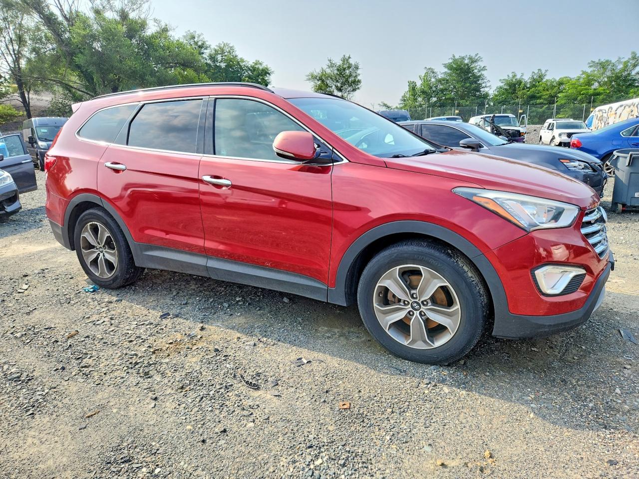 2013 Hyundai Santa Fe Gls Red vin: KM8SNDHF6DU013498