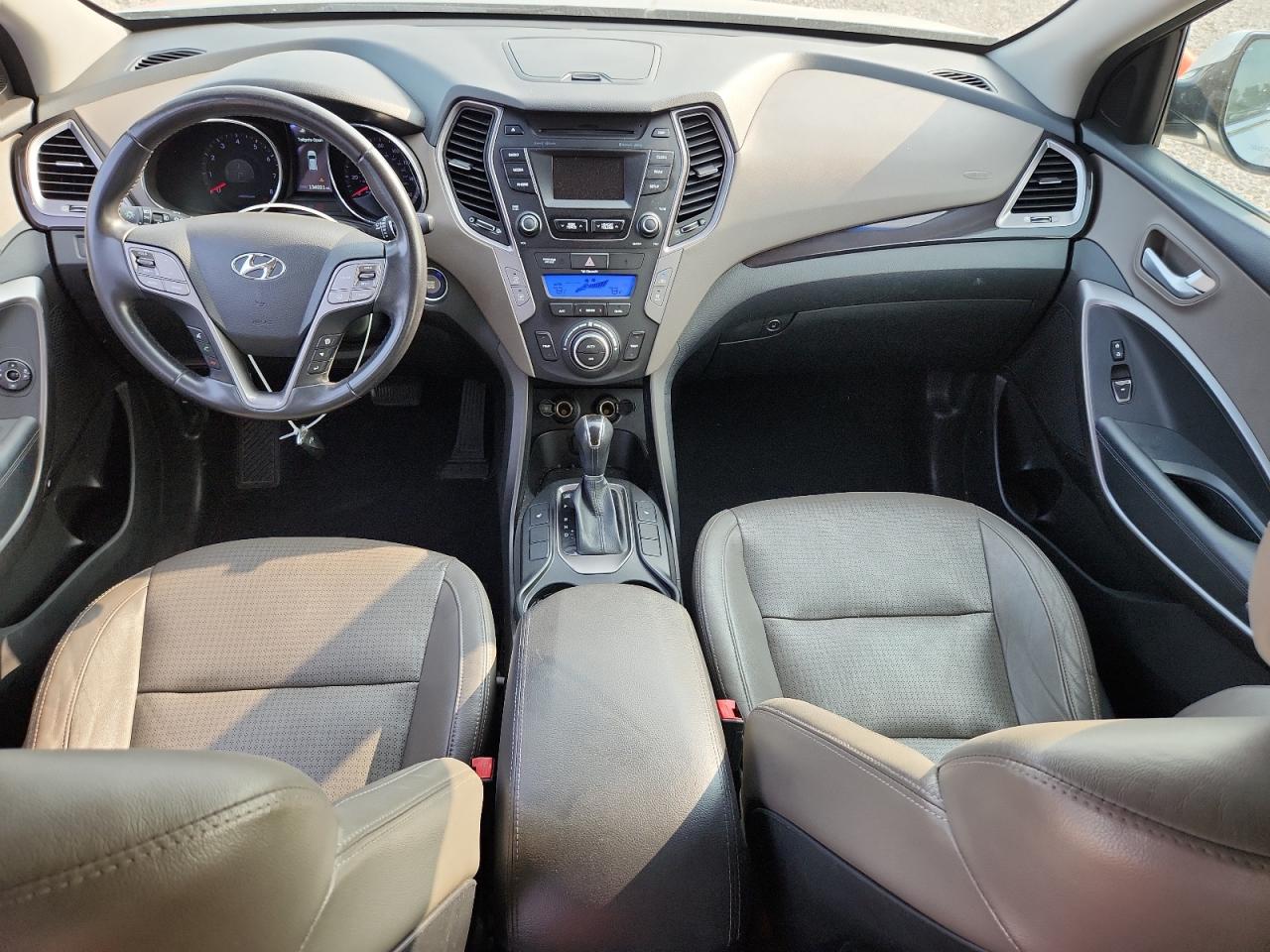 2014 Hyundai Santa Fe Gls Silver vin: KM8SNDHF6EU057986