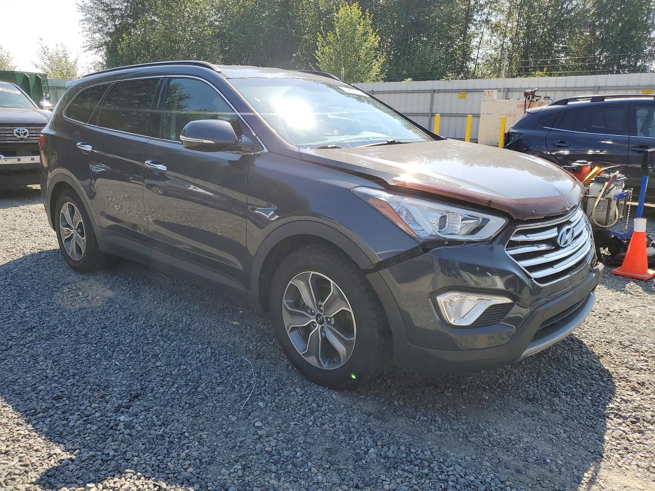 2013 Hyundai Santa Fe Gls Charcoal vin: KM8SNDHF7DU013915