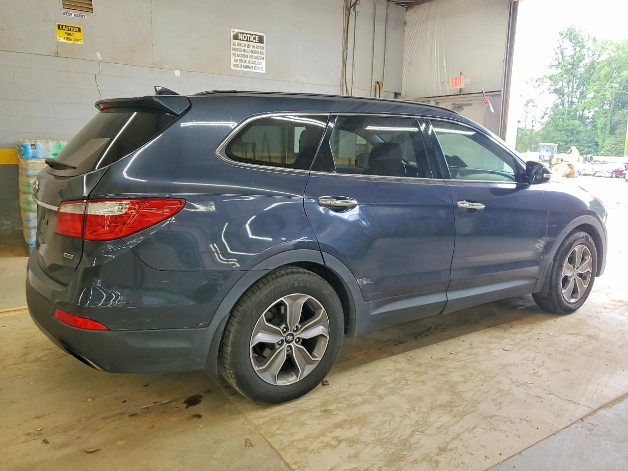 2014 Hyundai Santa Fe Charcoal vin: KM8SNDHF7EU038573