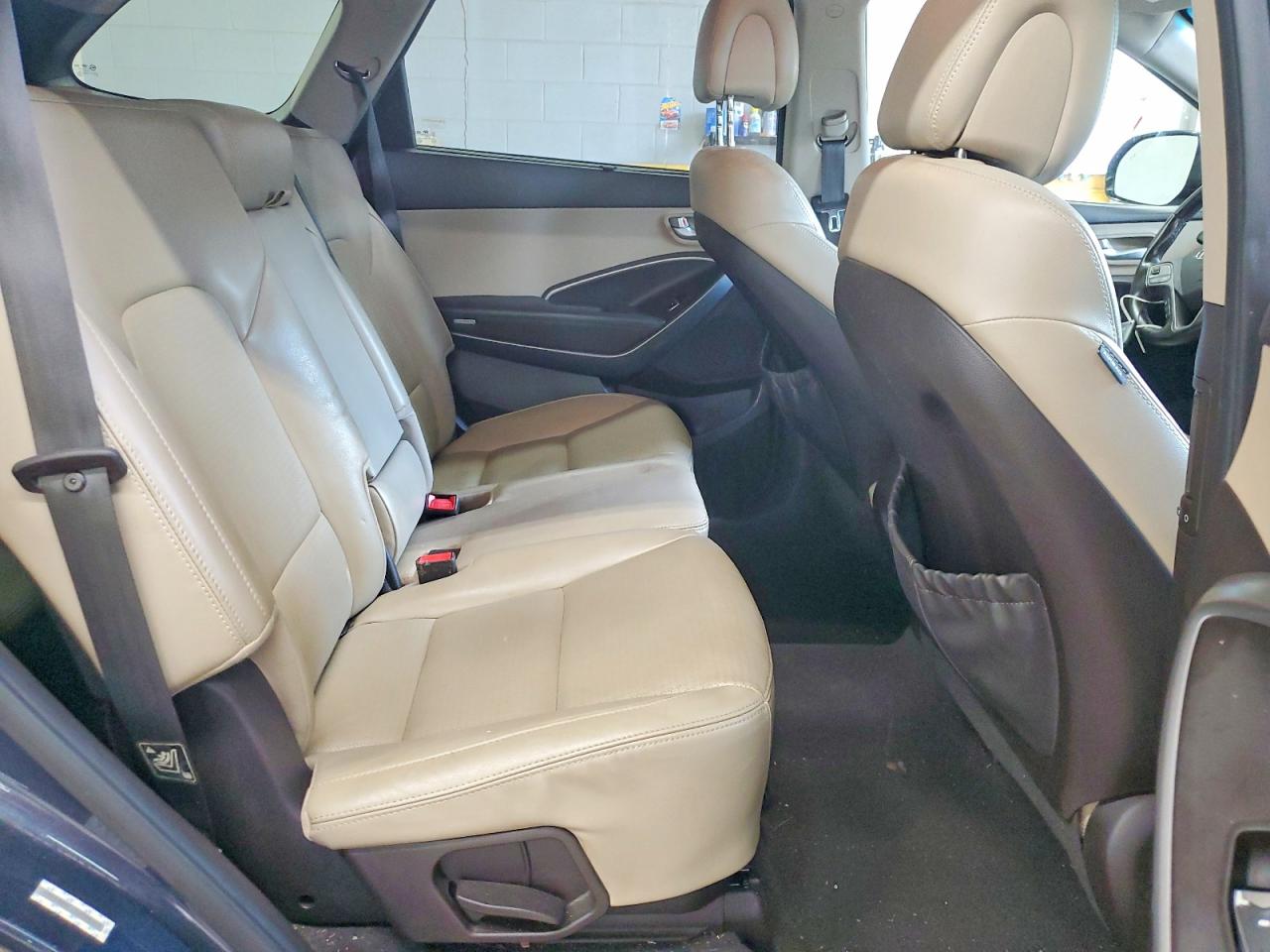 2014 Hyundai Santa Fe Charcoal vin: KM8SNDHF7EU038573