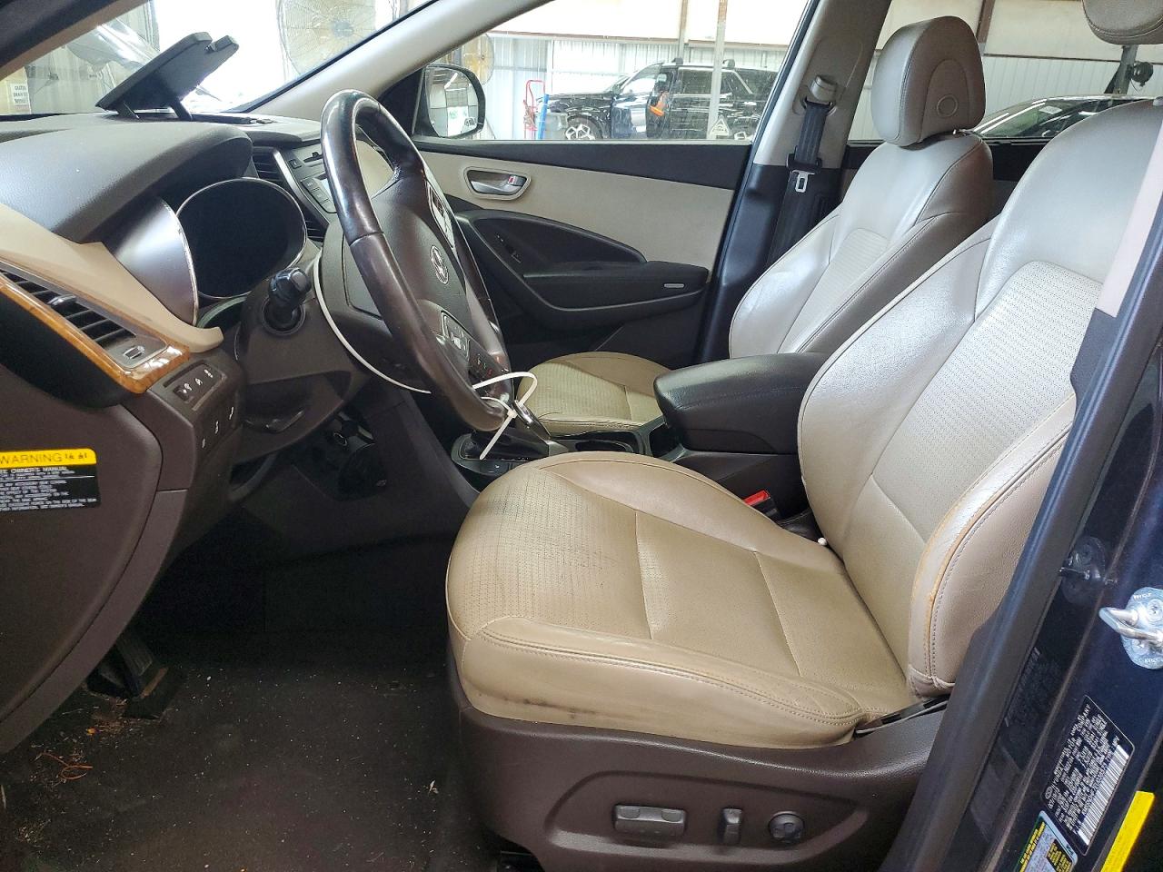2014 Hyundai Santa Fe Charcoal vin: KM8SNDHF7EU038573