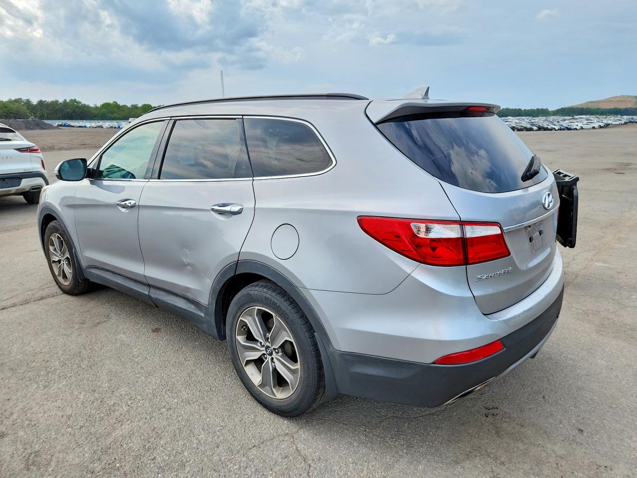 2014 Hyundai Santa Fe Gls Silver vin: KM8SNDHF8EU062879