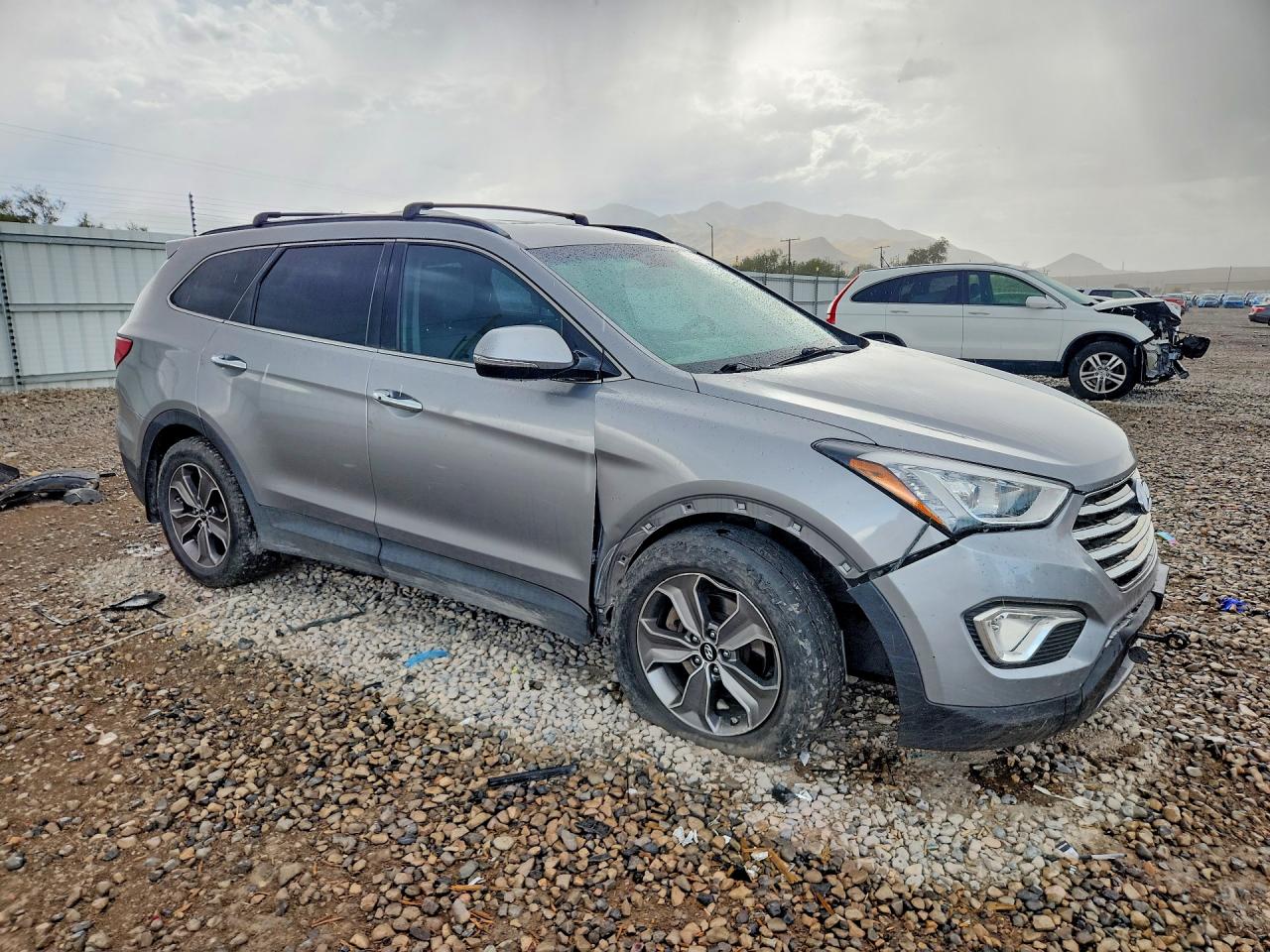 2014 Hyundai Santa Fe Gls Silver vin: KM8SNDHF9EU061711