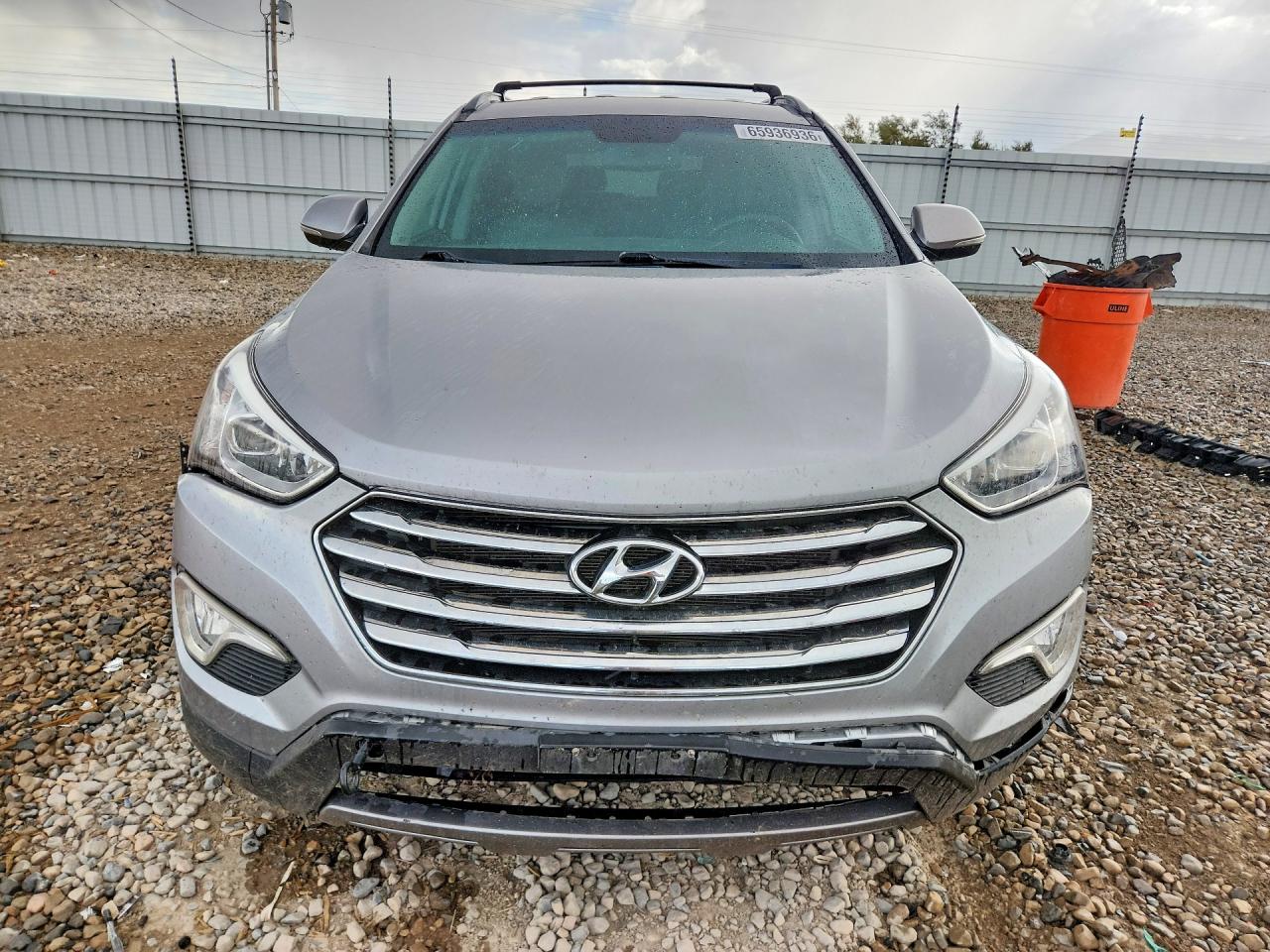 2014 Hyundai Santa Fe Gls Silver vin: KM8SNDHF9EU061711