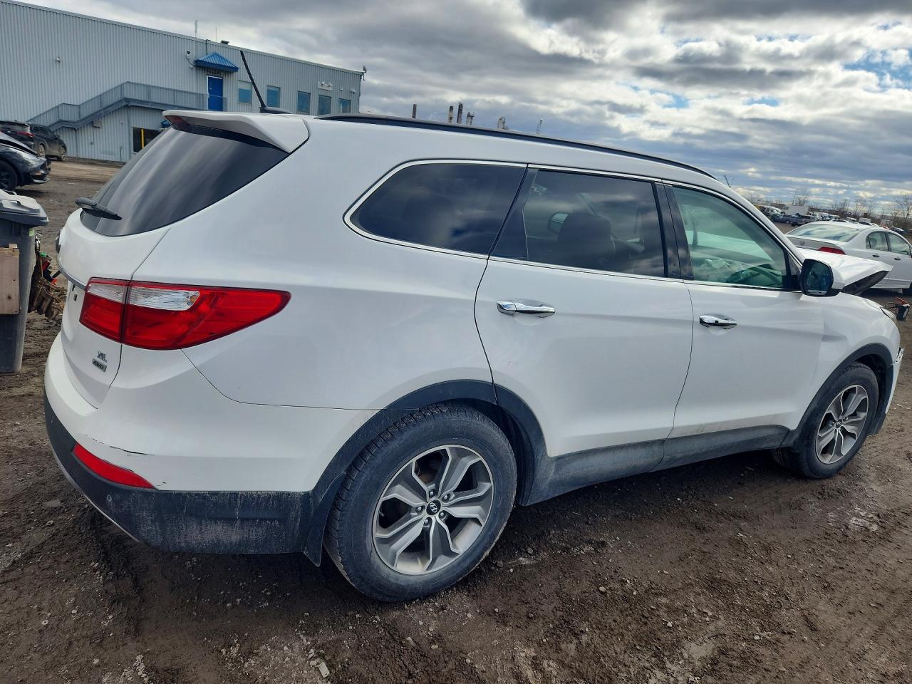 2015 Hyundai Santa Fe Gls Белый vin: KM8SNDHF9FU094208