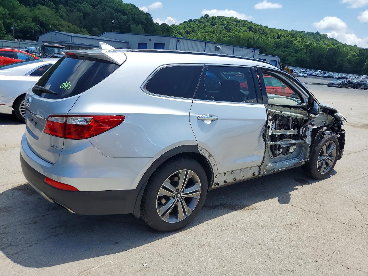 2015 Hyundai Santa Fe Gls Silver vin: KM8SNDHF9FU098730