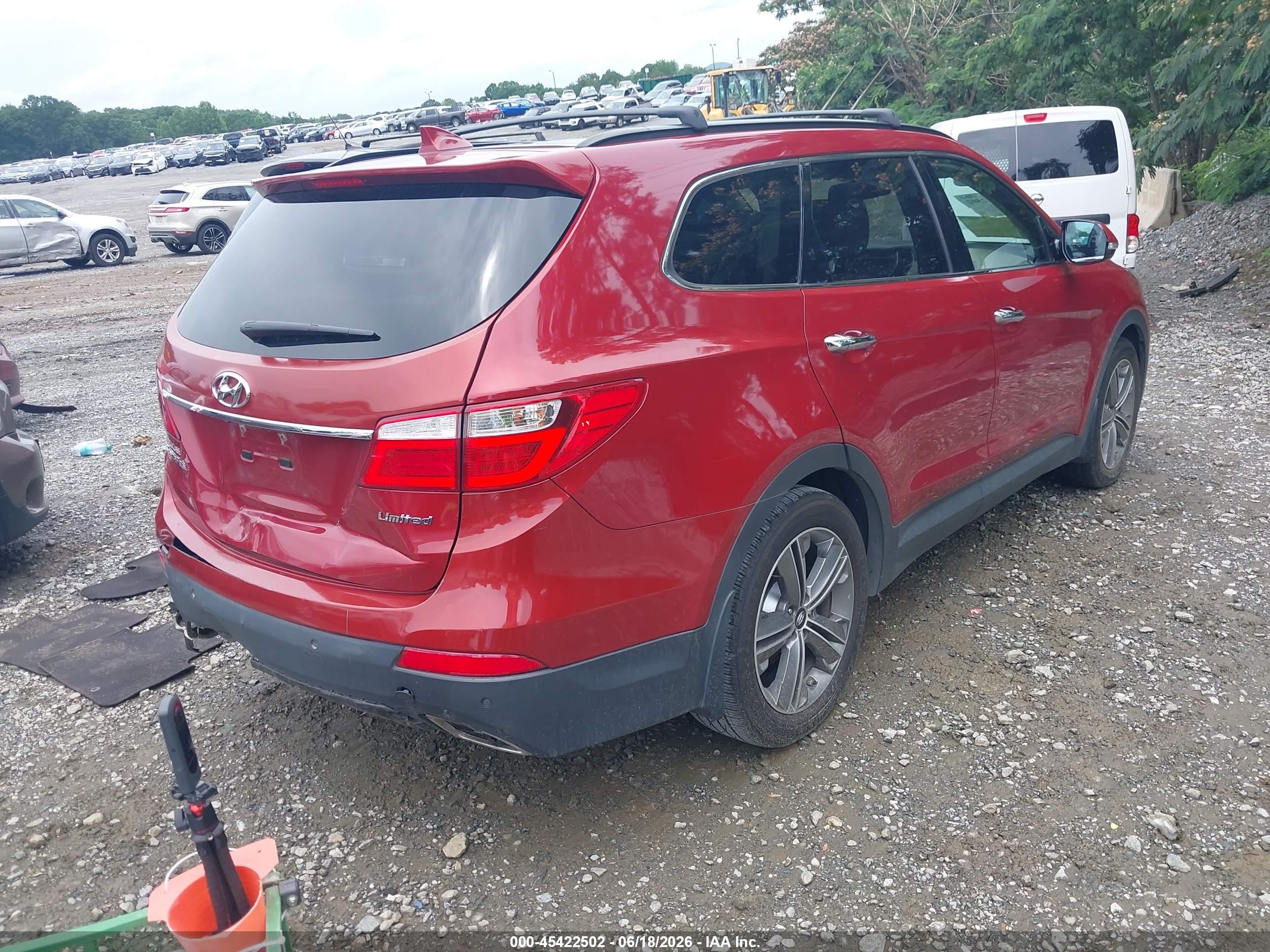 2014 Hyundai Santa Fe Limited Red vin: KM8SR4HF0EU072410