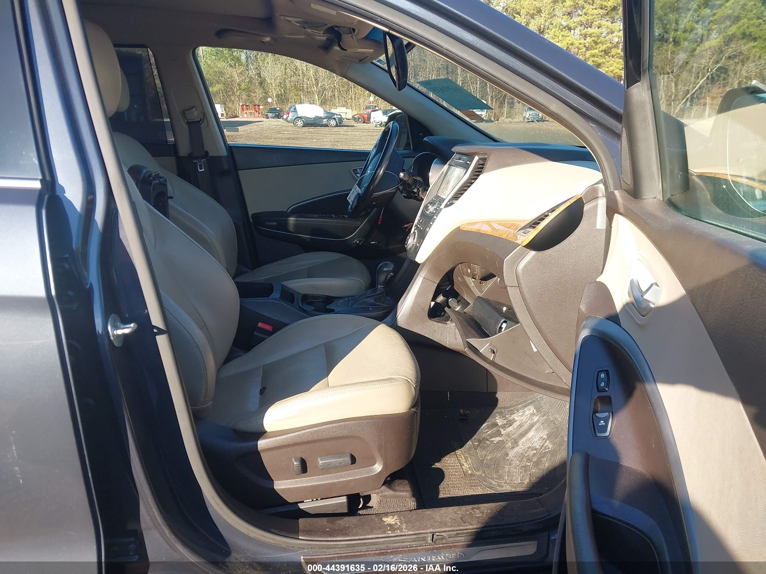 2015 Hyundai Santa Fe Limited Gray vin: KM8SR4HF0FU091718