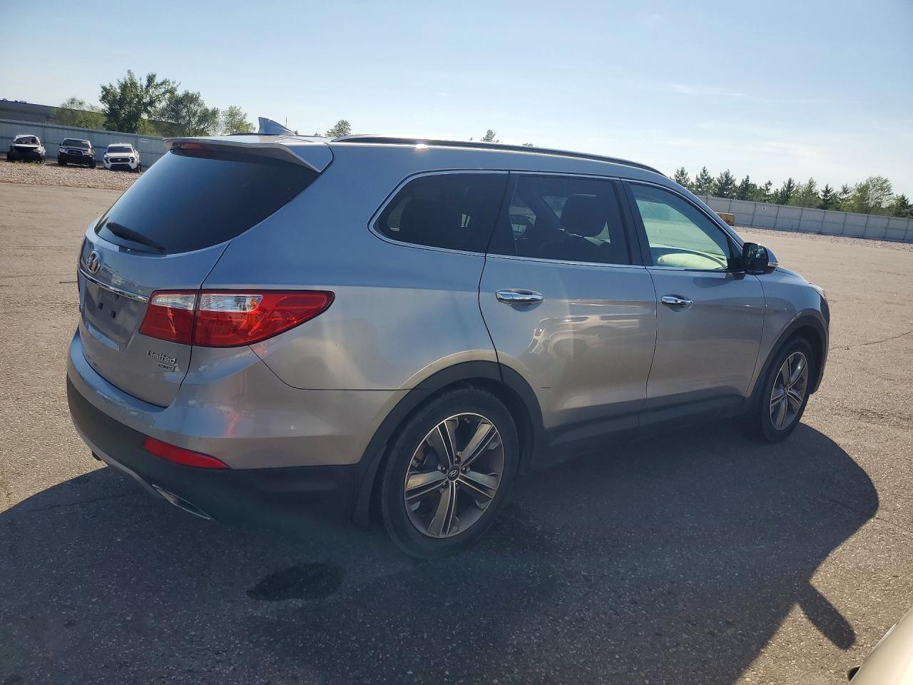 2015 Hyundai Santa Fe Limited Silver vin: KM8SR4HF0FU110364