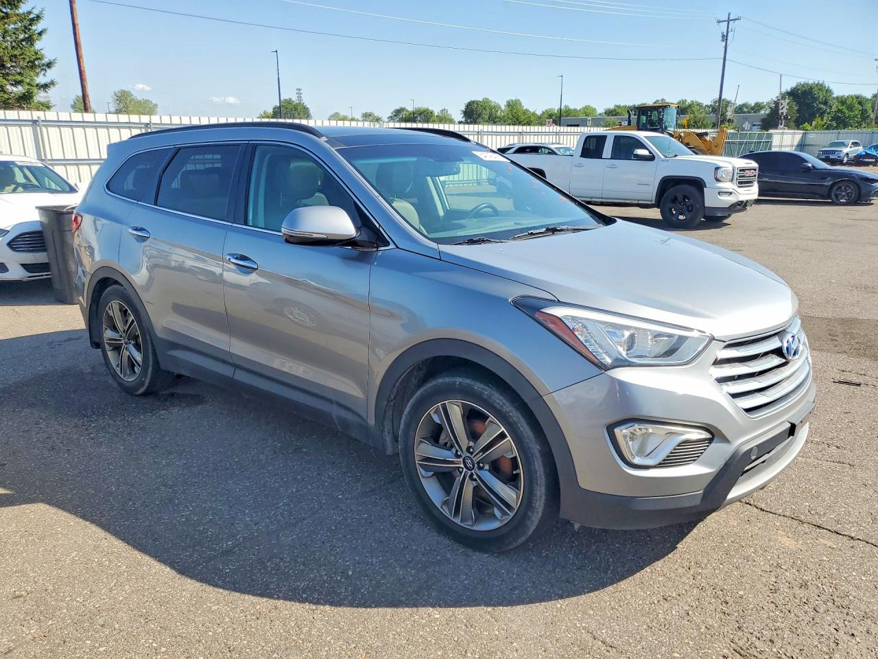 2015 Hyundai Santa Fe Limited Silver vin: KM8SR4HF0FU110364